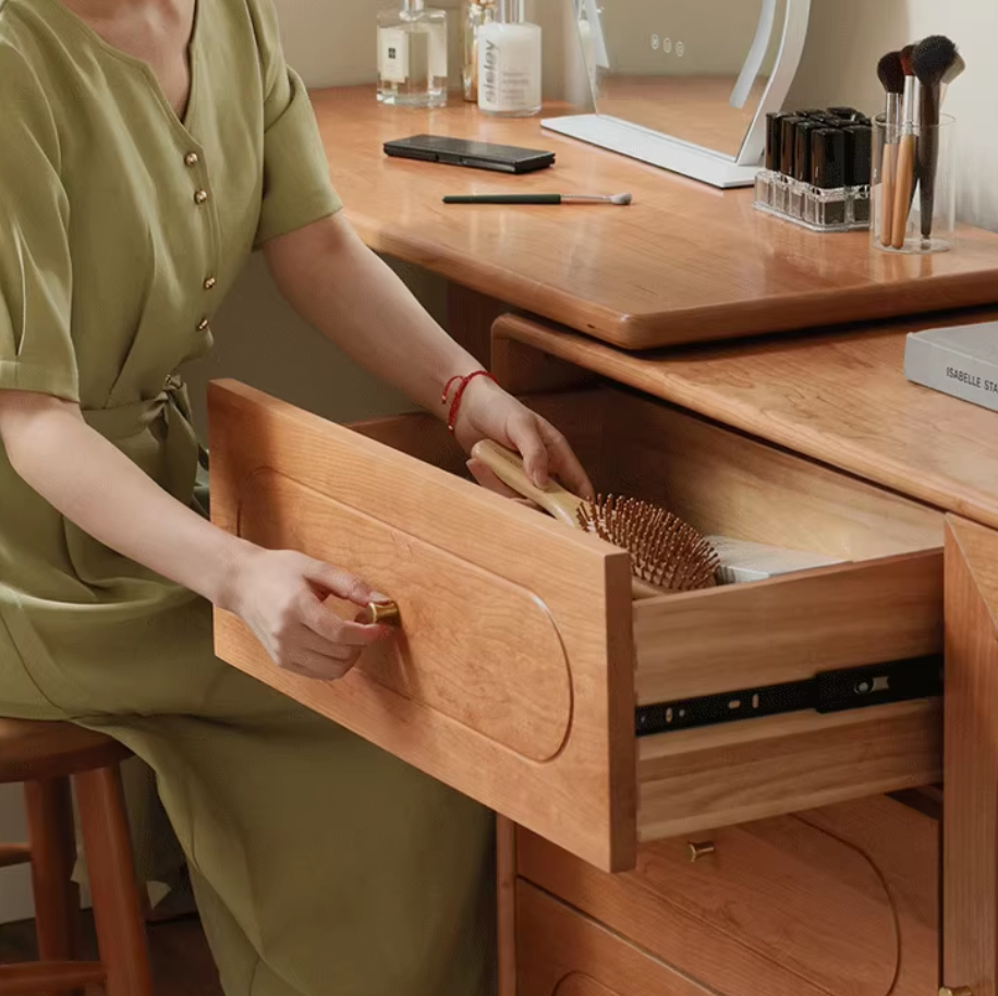 Cherry Solid Wood Retractable French Retro Dressing Table