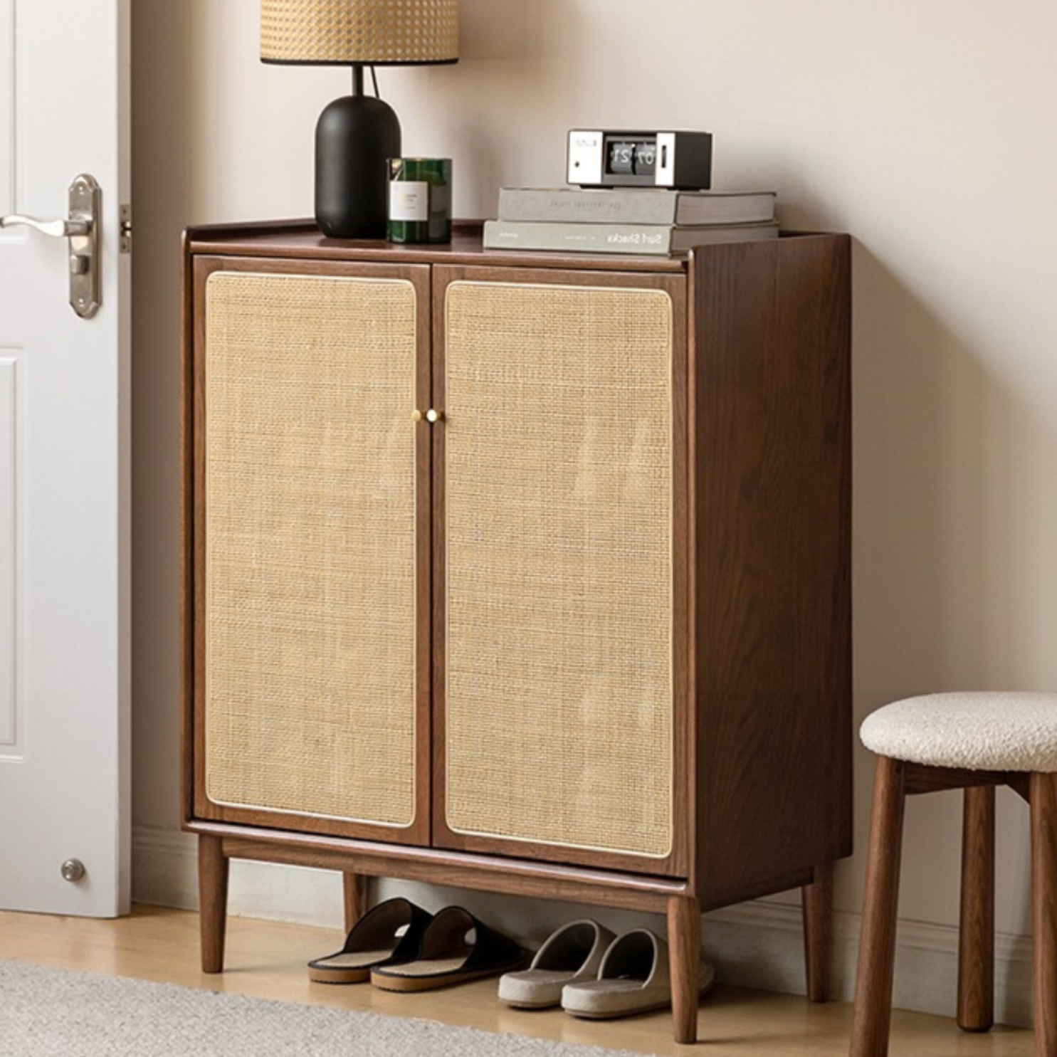 Oak Solid Wood Door Rattan Shoe Cabinet