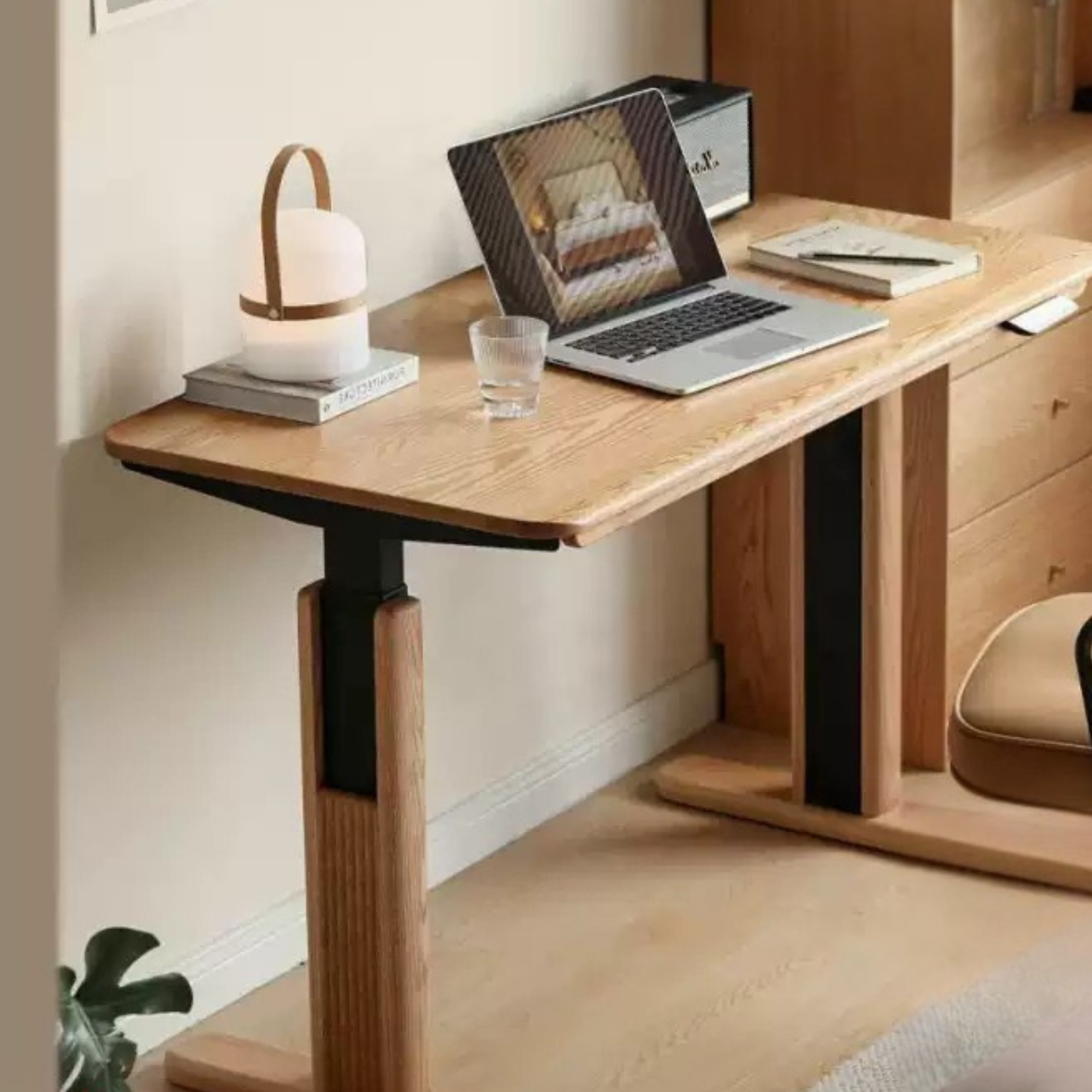 Oak Solid Wood Electric Lift Desk