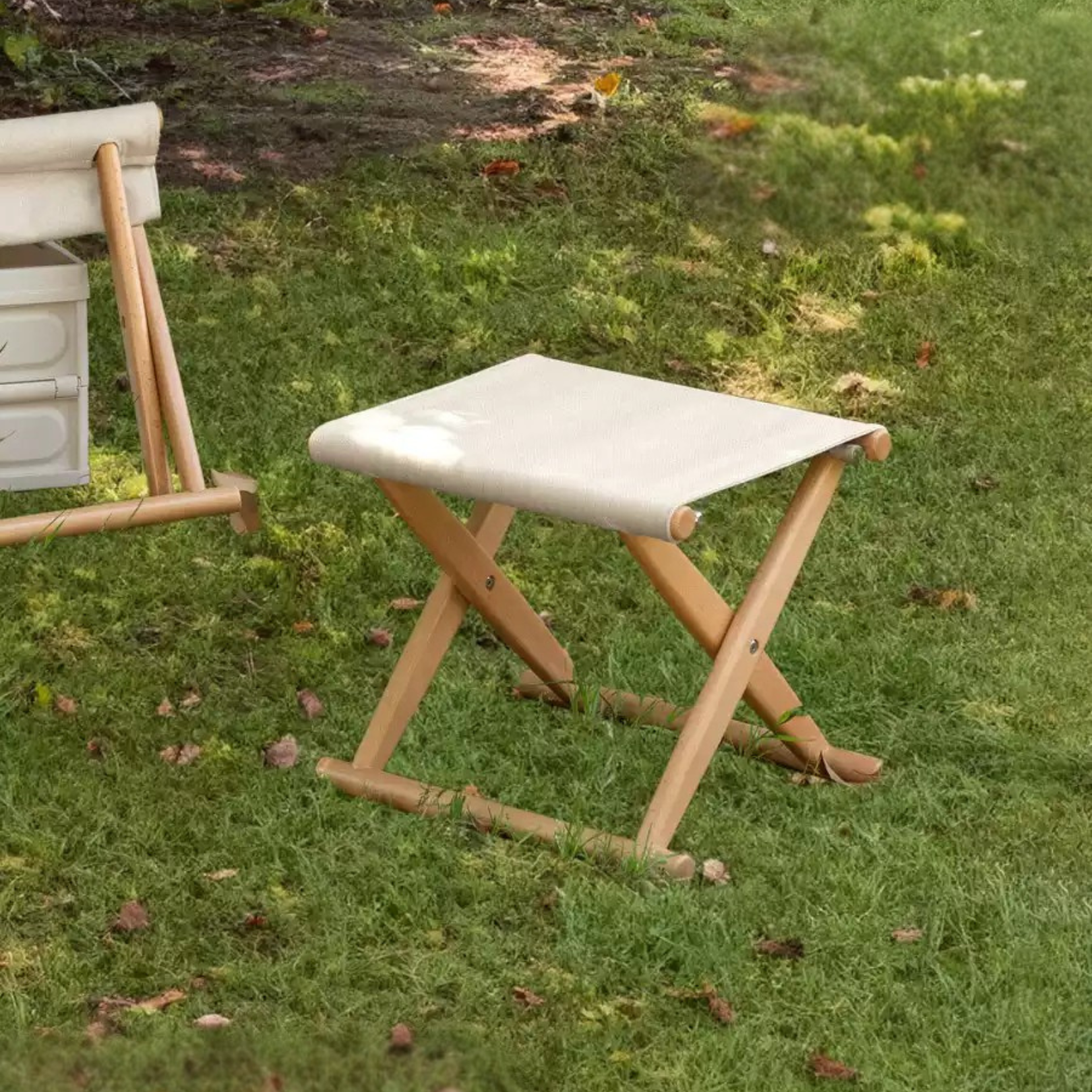 Beech solid wood outdoor portable folding stool