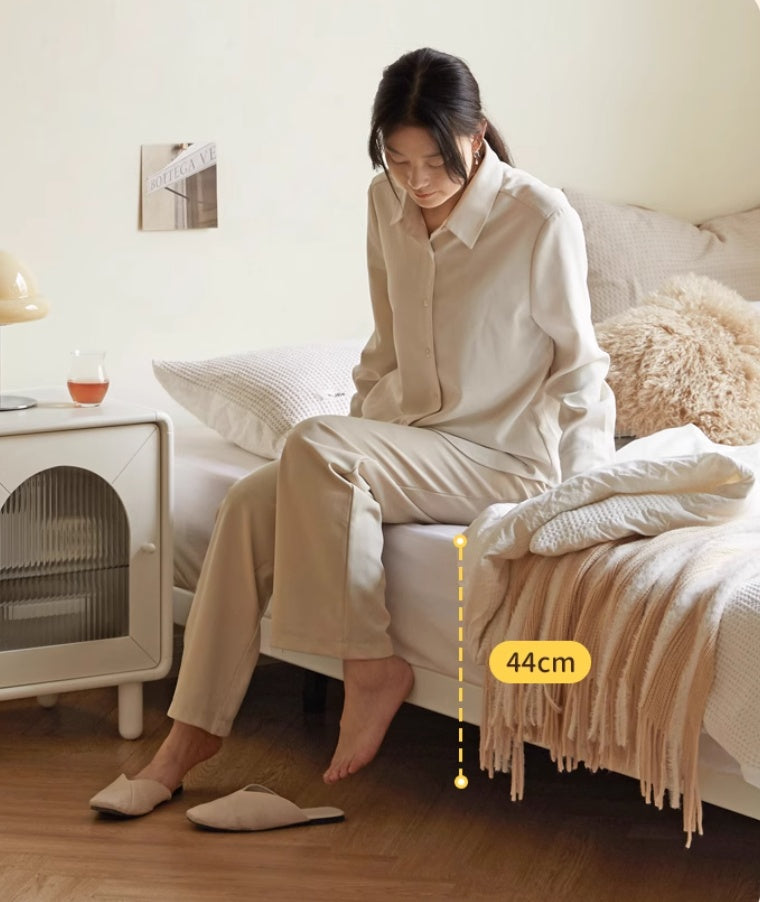 Rubber Solid Wood Creamy White Tatami Suspended Bed