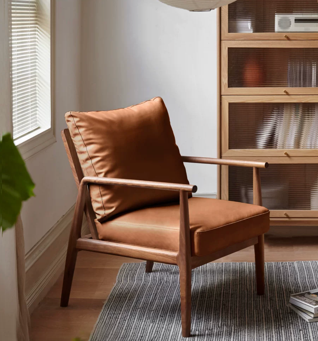Black Walnut, Cherry, Sandalwood, Oak Solid Wood Leisure Armchair