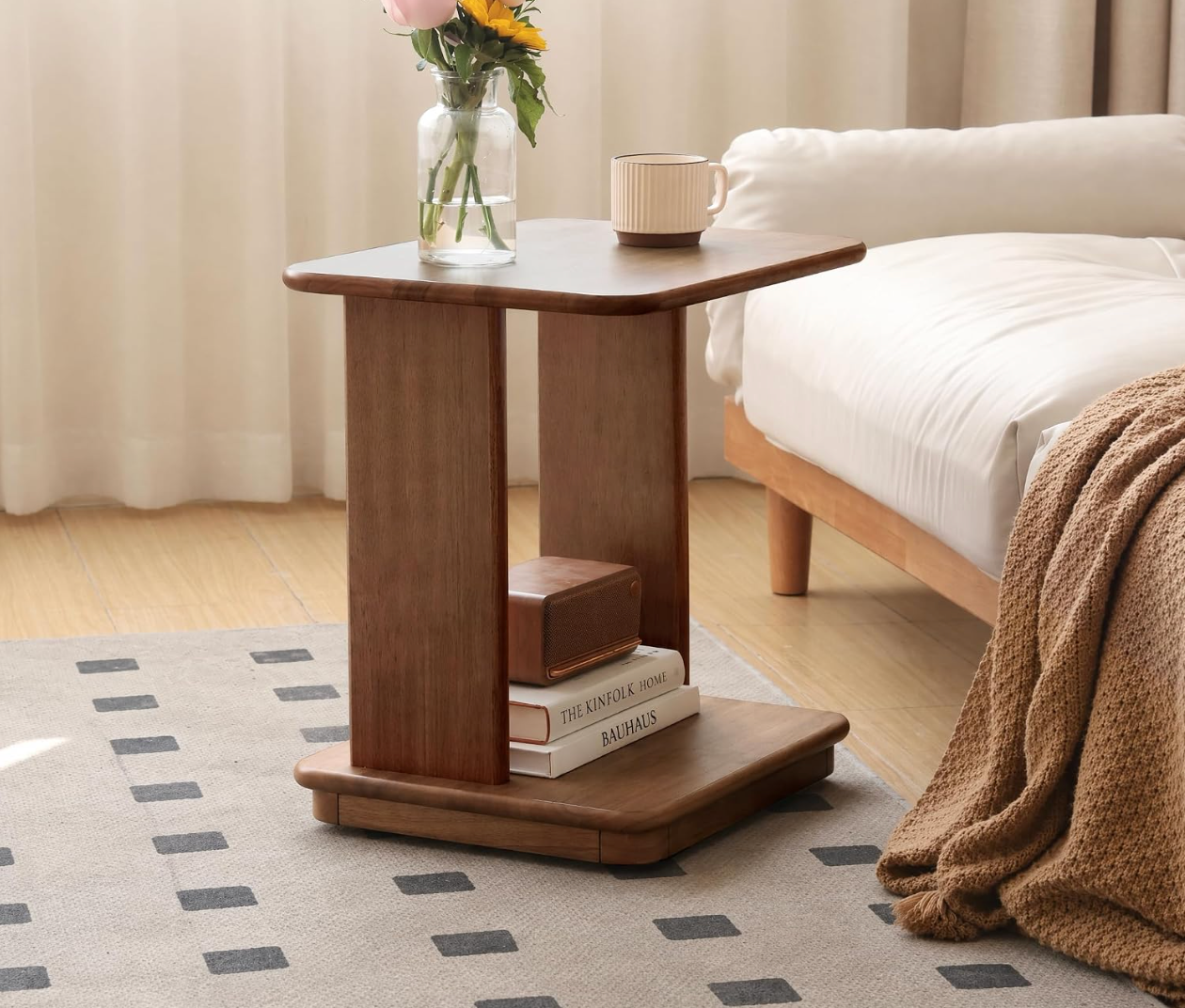 Beech, Solid Rubberwood Chic C-Shaped Side Table