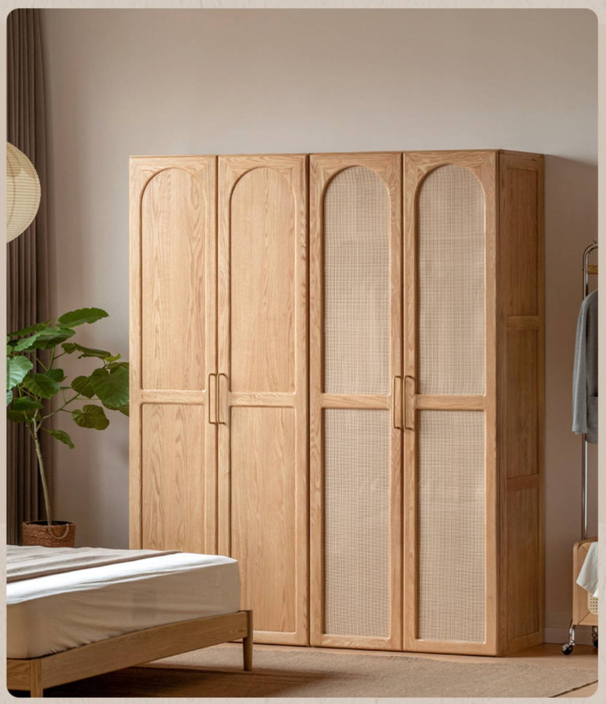 Oak Solid Wood Arched Rattan Door Wardrobe