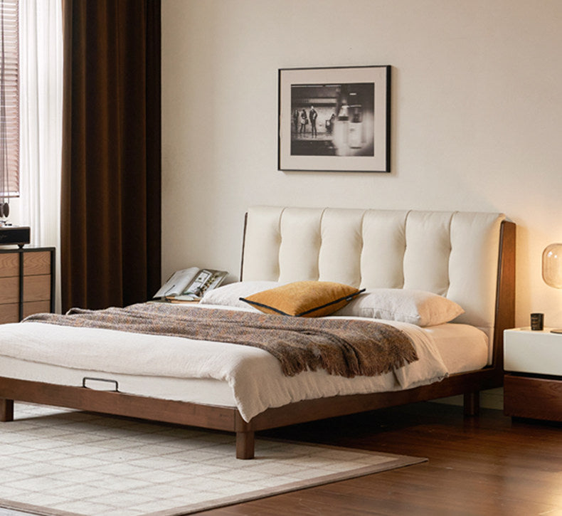 Rubberwood Solid Wood Italian Style Bed with Leather Headboard and Soft Goose Down Cushion