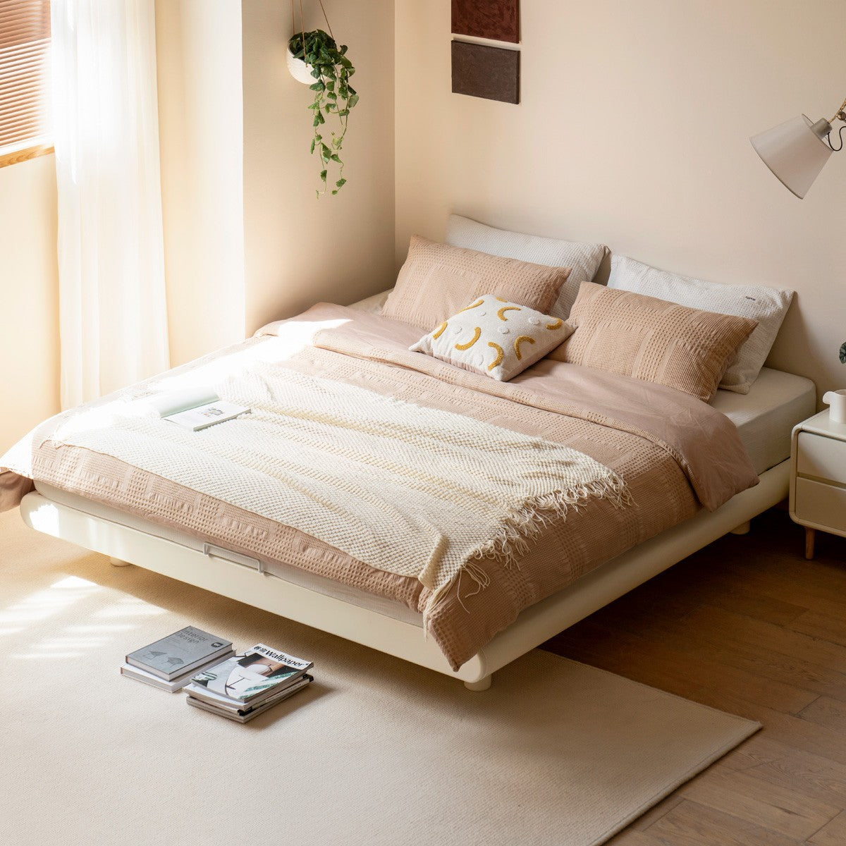 Poplar solid wood cream style Platform Bed<