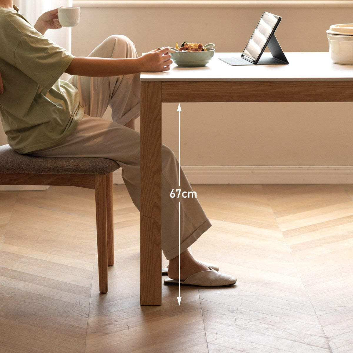 Oak Solid Wood Rectangular Rock Plate Dining Table