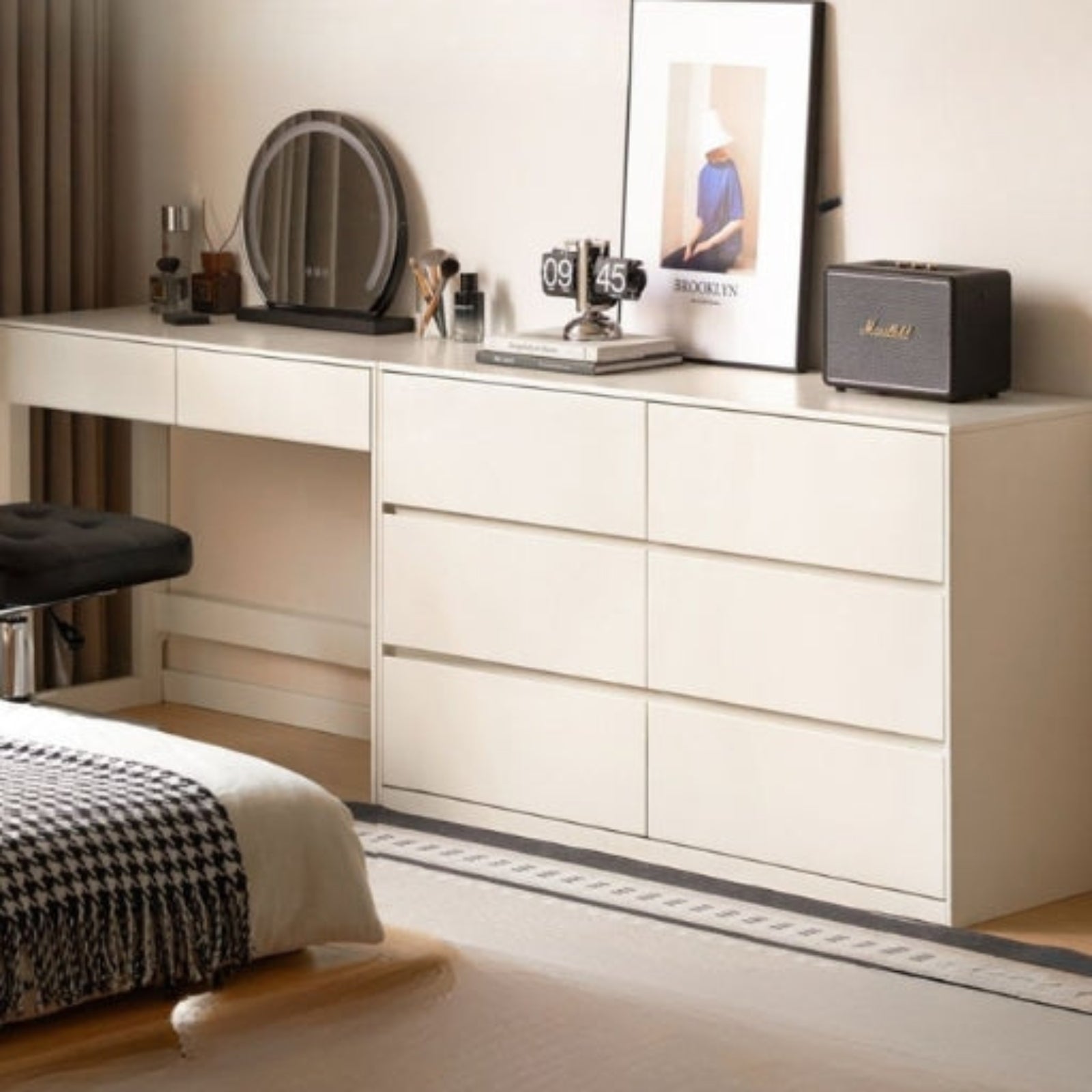 Solid Rubberwood White Cream Wind Dressing Table