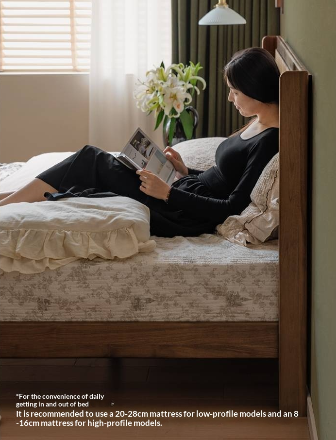 Black Walnut Solid Wood Italian Light Luxury Retro Bed