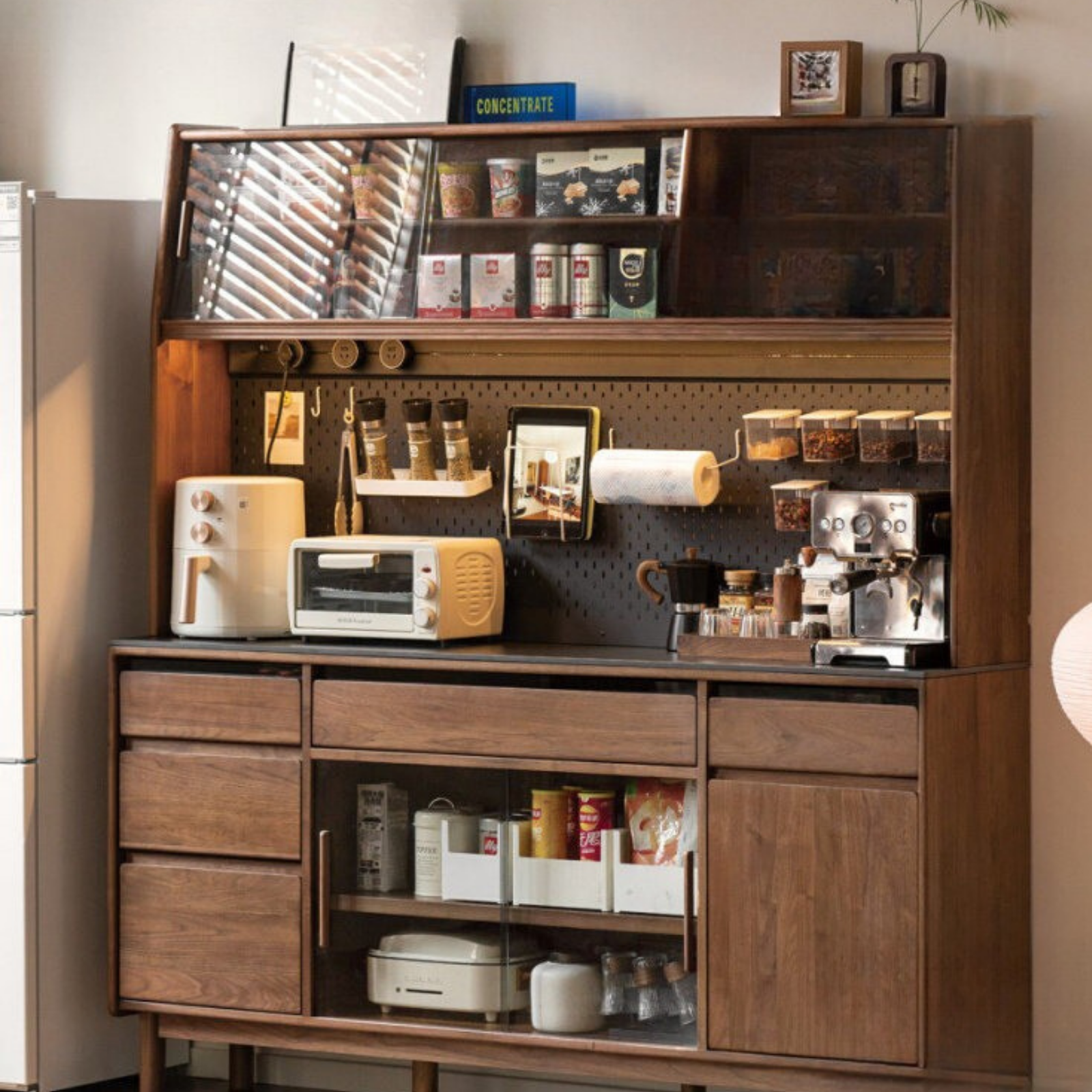 Black Walnut, Sandalwood Solid Wood Light Luxury Rock Plate Sideboard