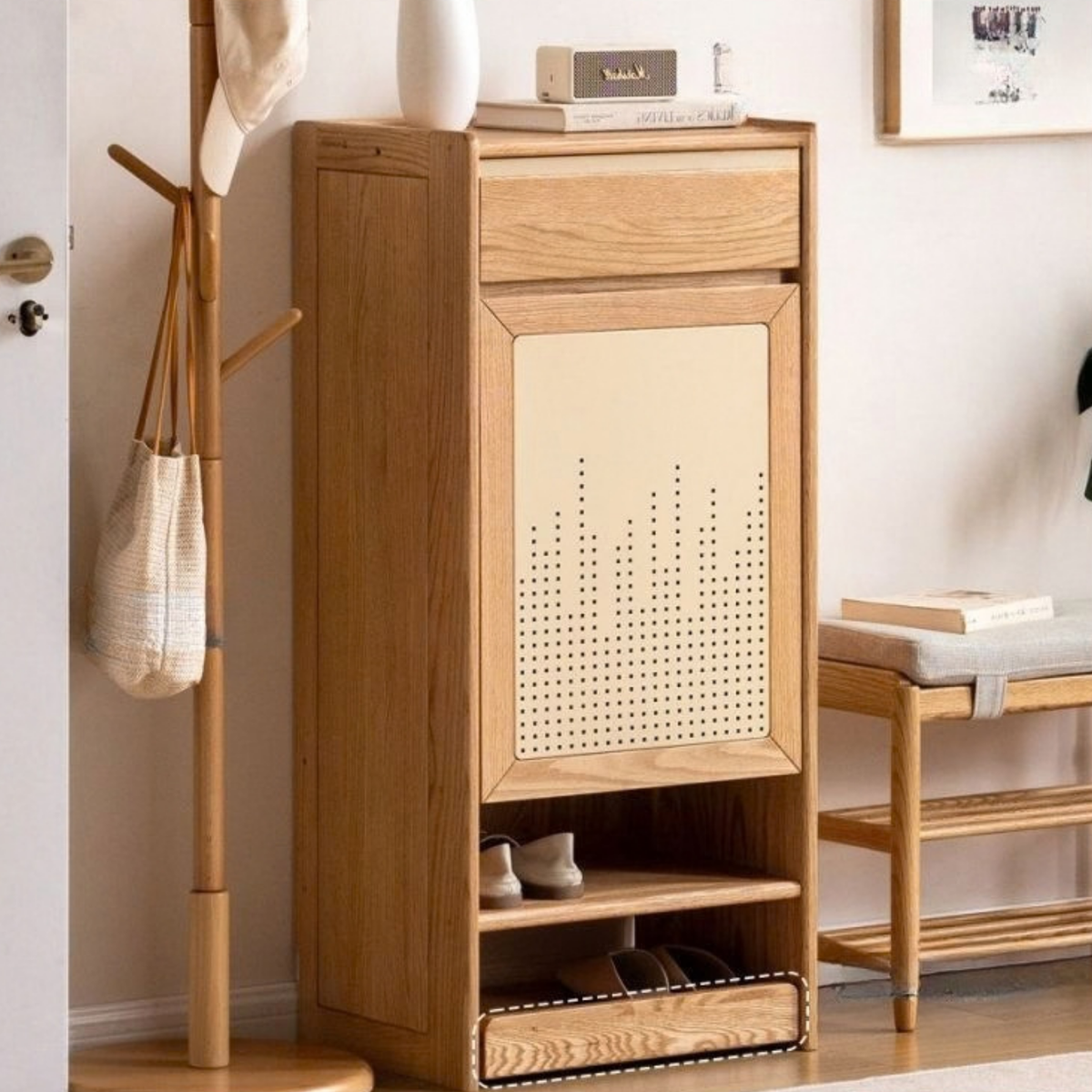 Oak Solid Wood Narrow Shoe Storage Cabinet with Pull-Out Drawer