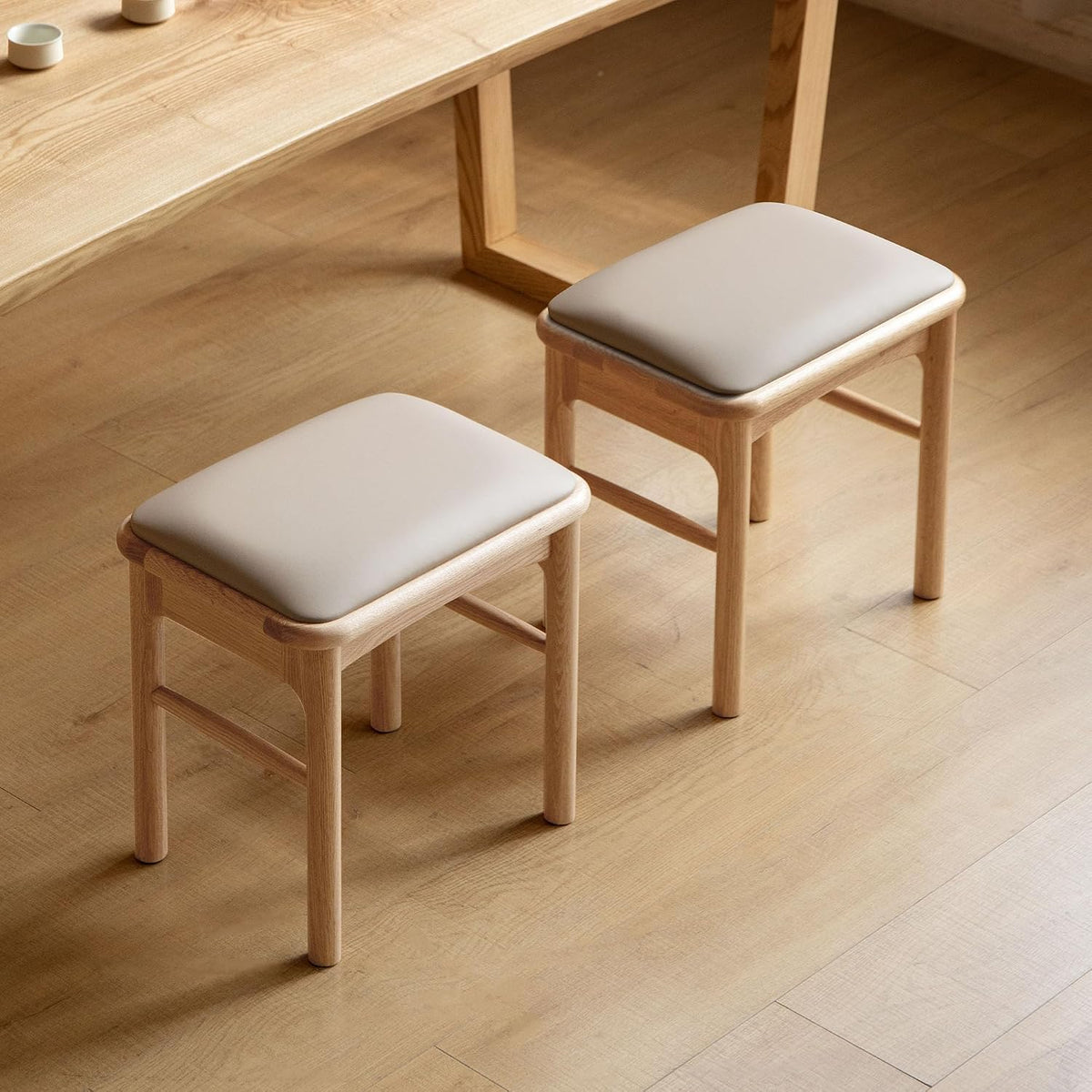 Oak Solid Wood Upholstered Entryway Bench with Matching Stool