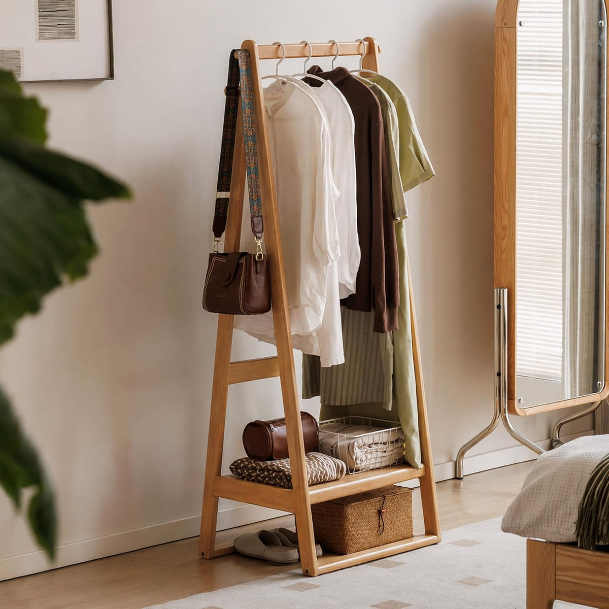 Oak, Rubberwood hanger for small bedroom floor standing storage rack