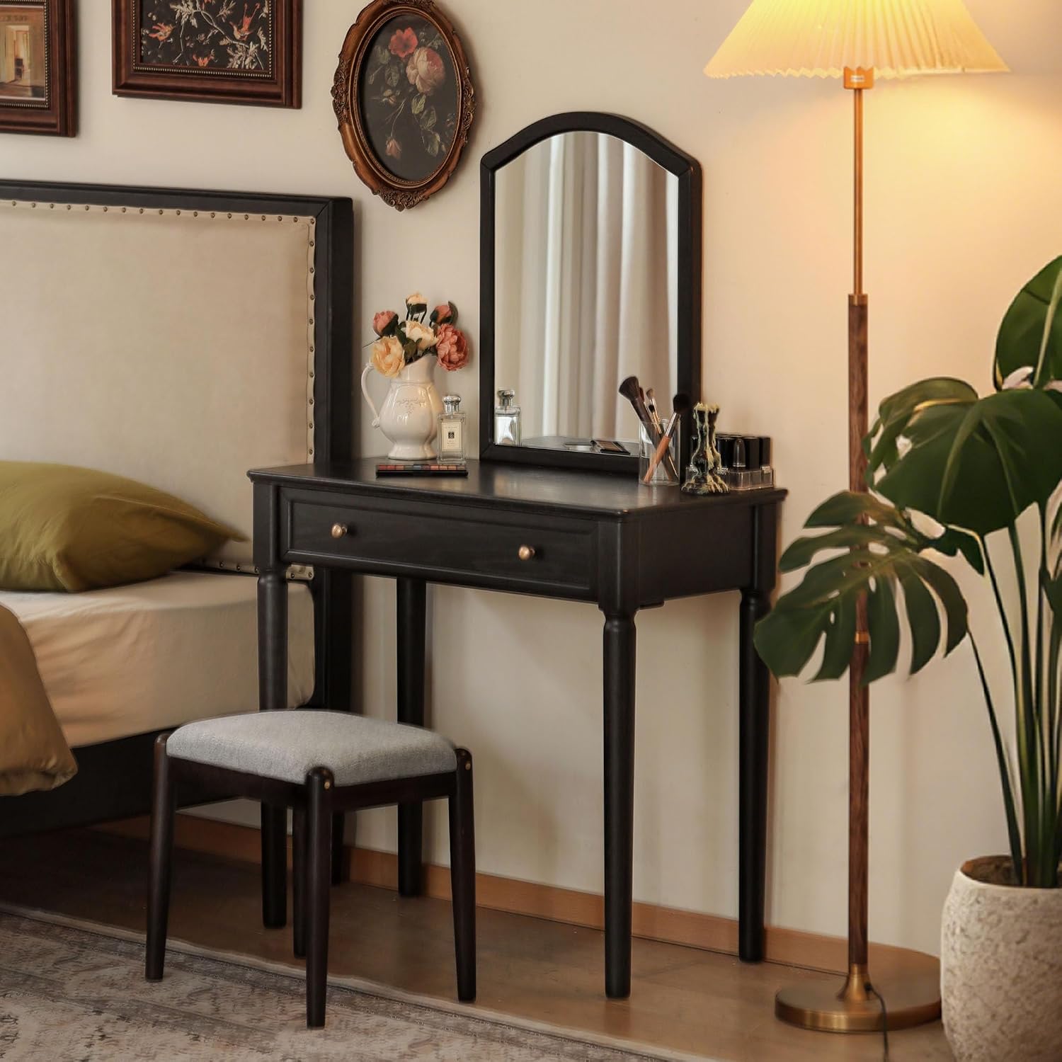 Oak Solid Wood Vanity Table Set with Arched Mirror
