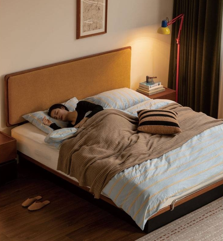 Poplar Solid Wood Soft Suspended Box Bed