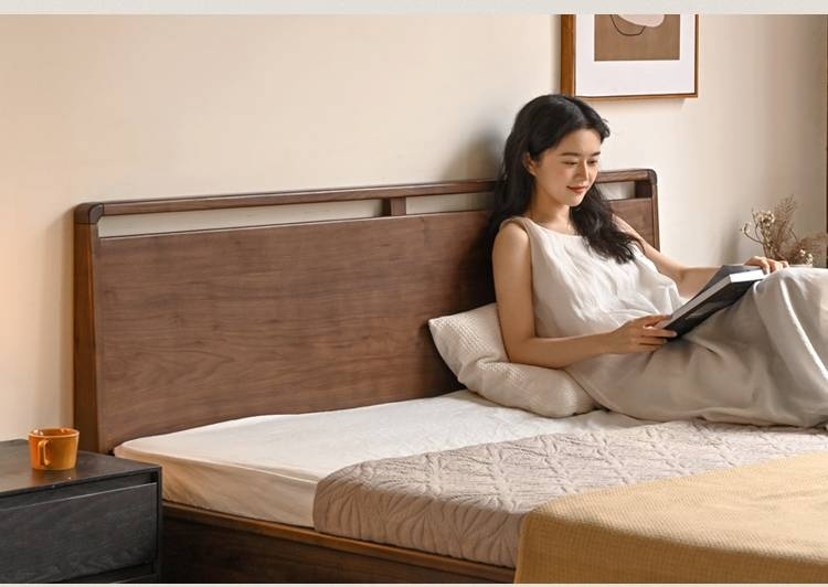 Black Walnut Solid Wood Light Luxury Box Bed