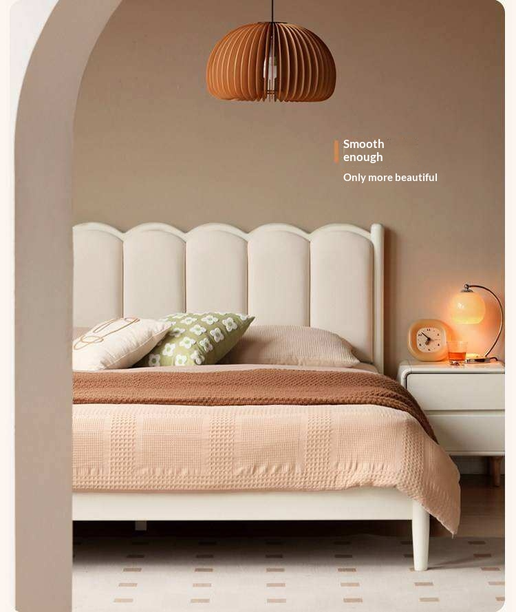 Rubberwood Solid Wood Upholstered Bed with Scalloped Headboard, French Cream Style