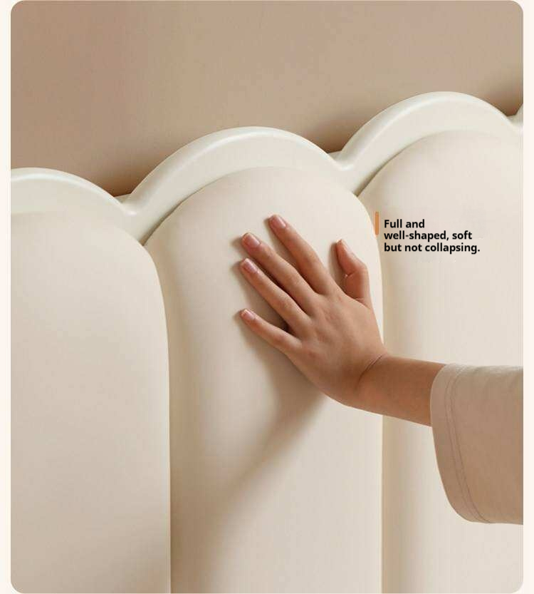 Rubberwood Solid Wood Upholstered Bed with Scalloped Headboard, French Cream Style