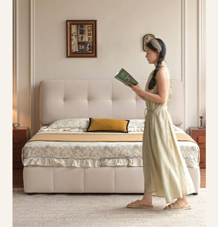 Fabric Puff Cat Scratch Bed, French Cream Style