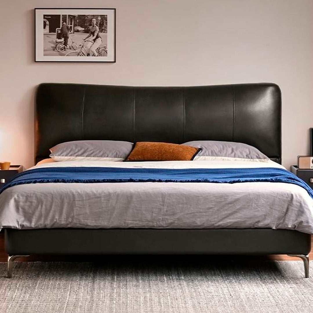 Genuine Leather Italian Light Luxury Bed