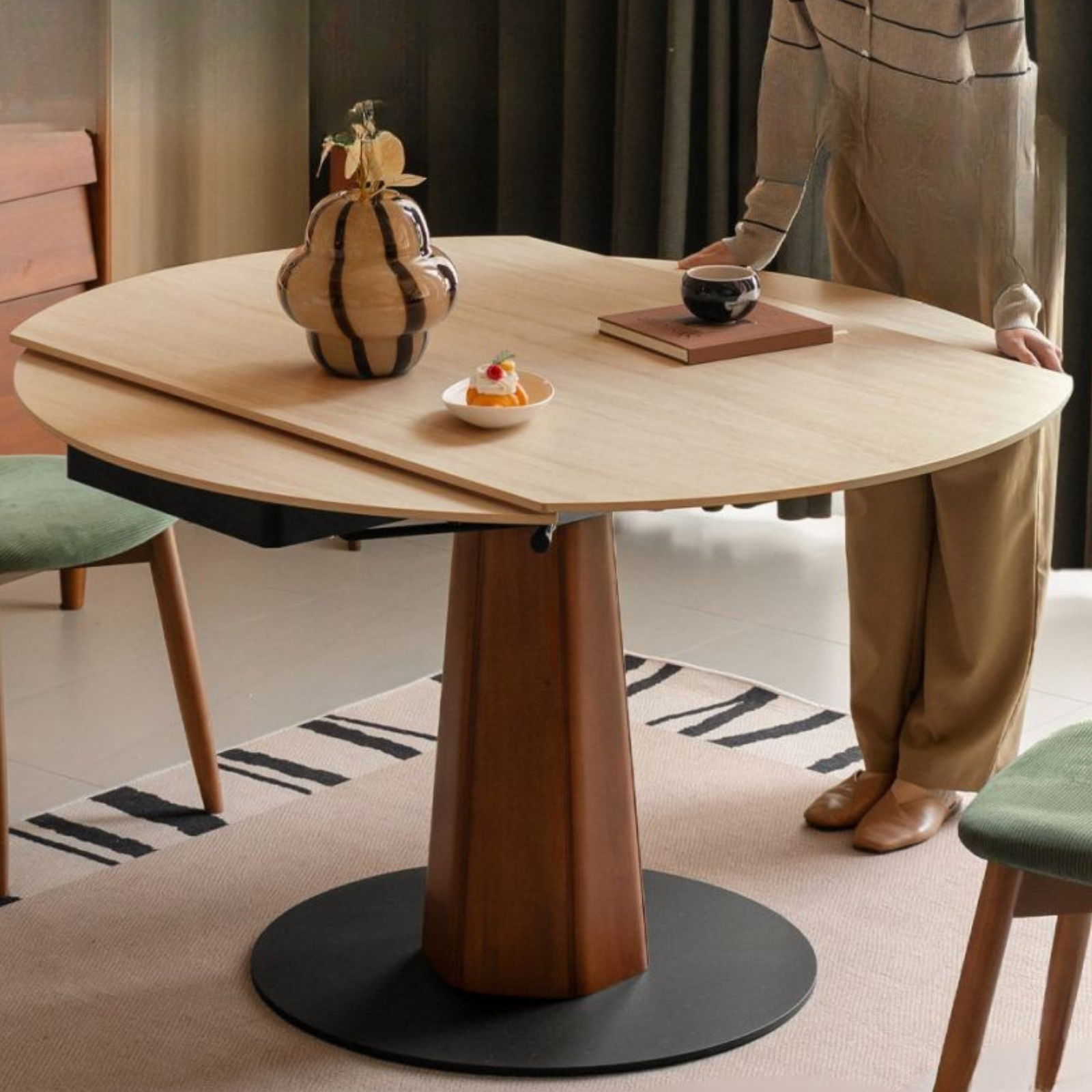 Tulipwood Solid Wood Rock Plate Round Table with Folding Feature