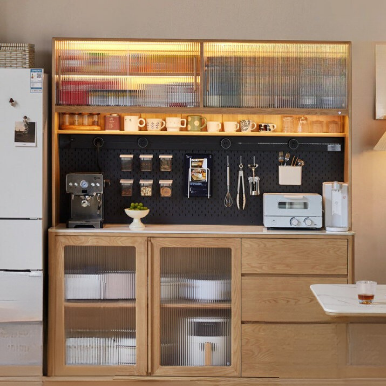 Ash Solid Wood White Wax Rock Plate Sideboard