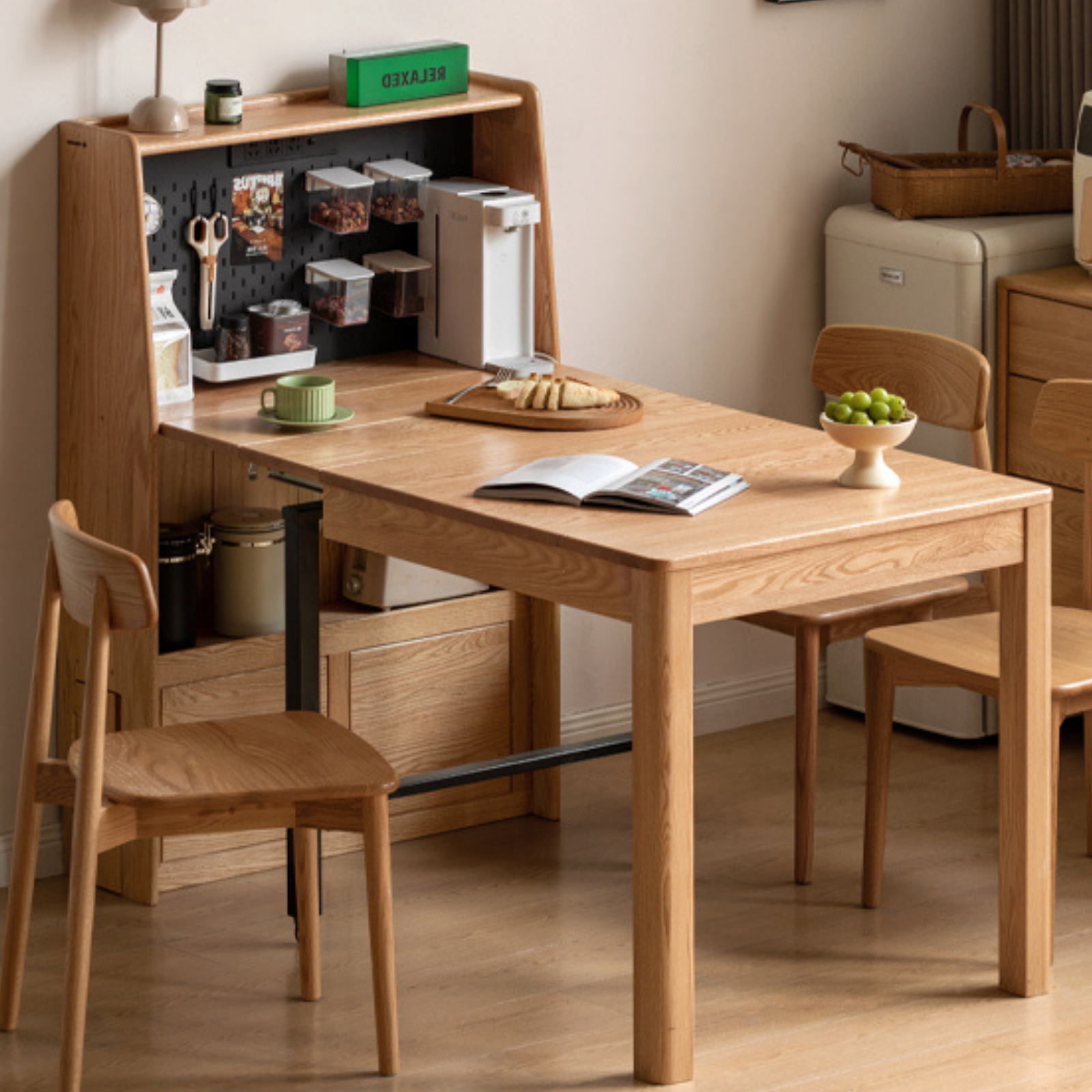 Oak Solid Wood Modern Minimalist Extendable Dining Table