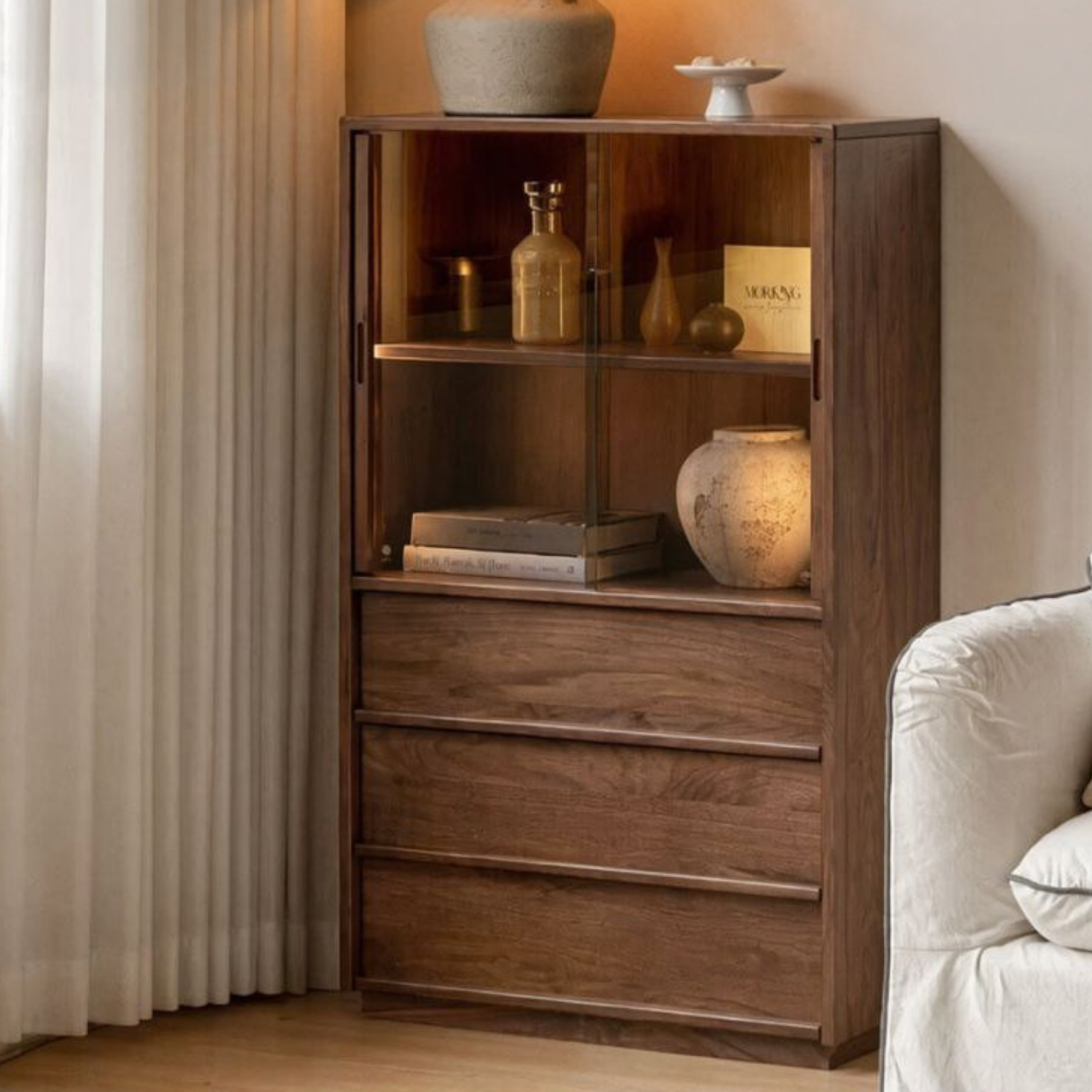 Oak Solid Wood Side Cabinet with Skeleton Line