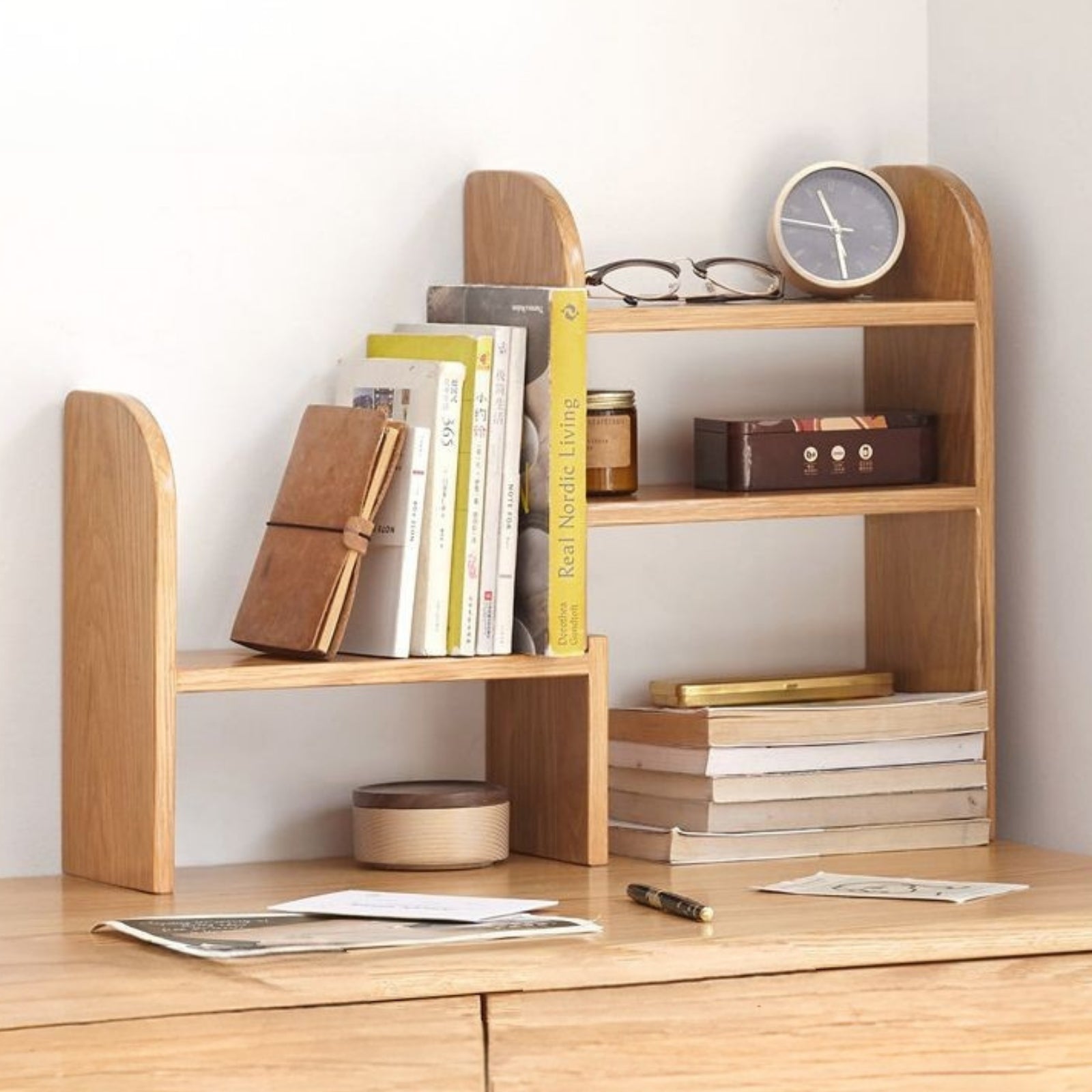 Solid Rubberwood, Oak Solid Wood Bookshelf Retractable