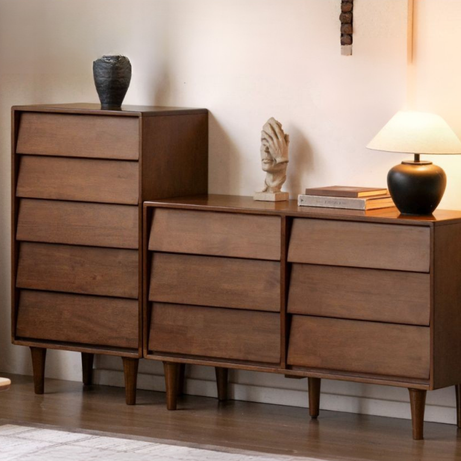 Solid Rubberwood Antique Style Chest of Drawers