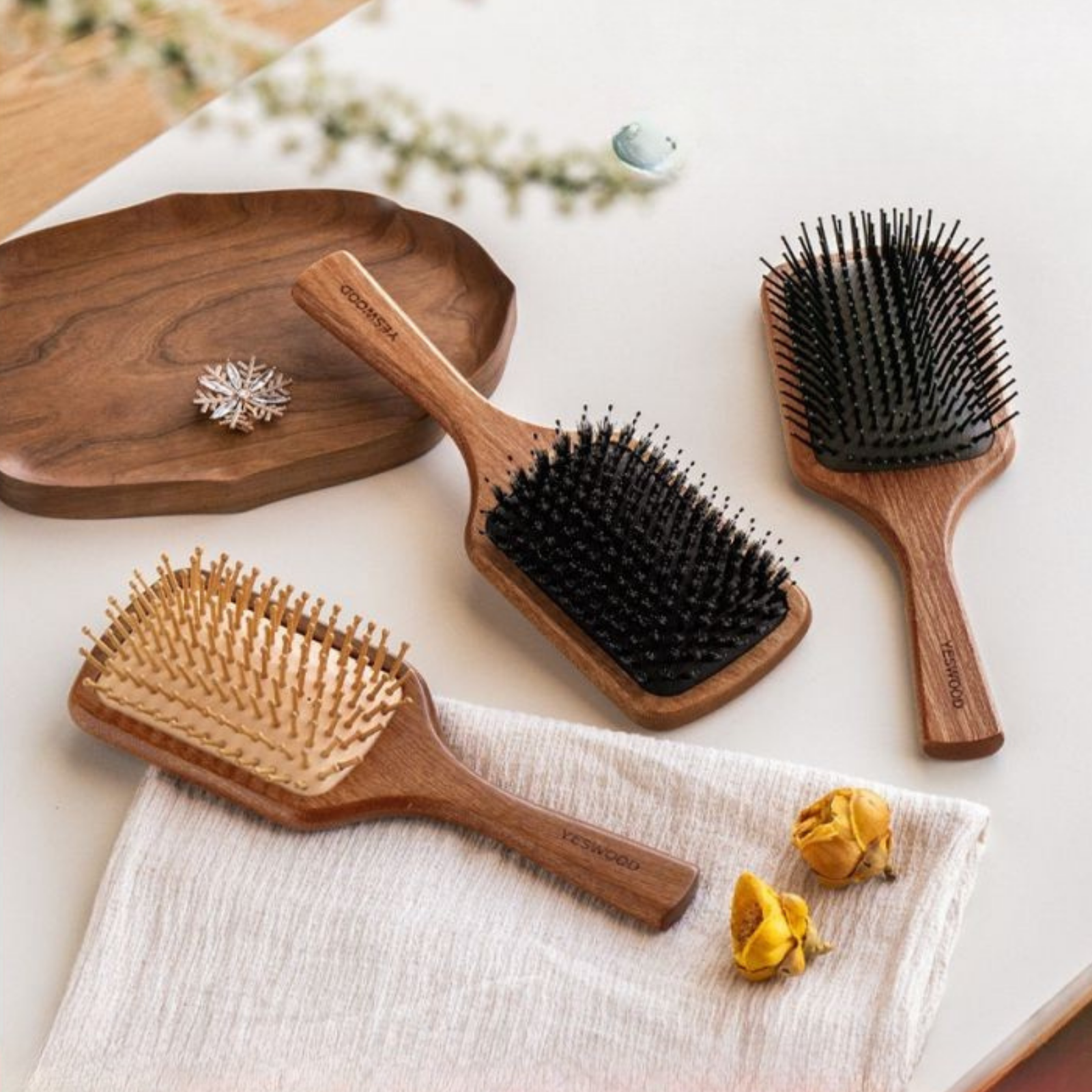 Nordic Beech Solid Wood Hair Care Cushion Comb