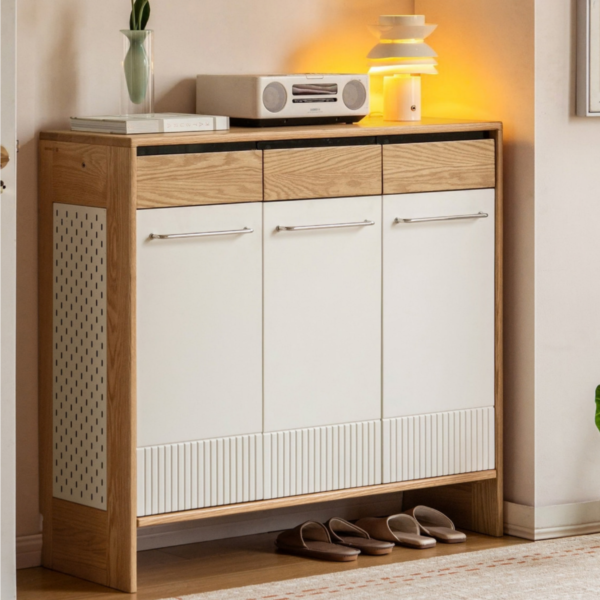 Oak Solid Wood Large Capacity Shoe Storage Cabinet with Fluted Panel Doors and Adjustable Shelves