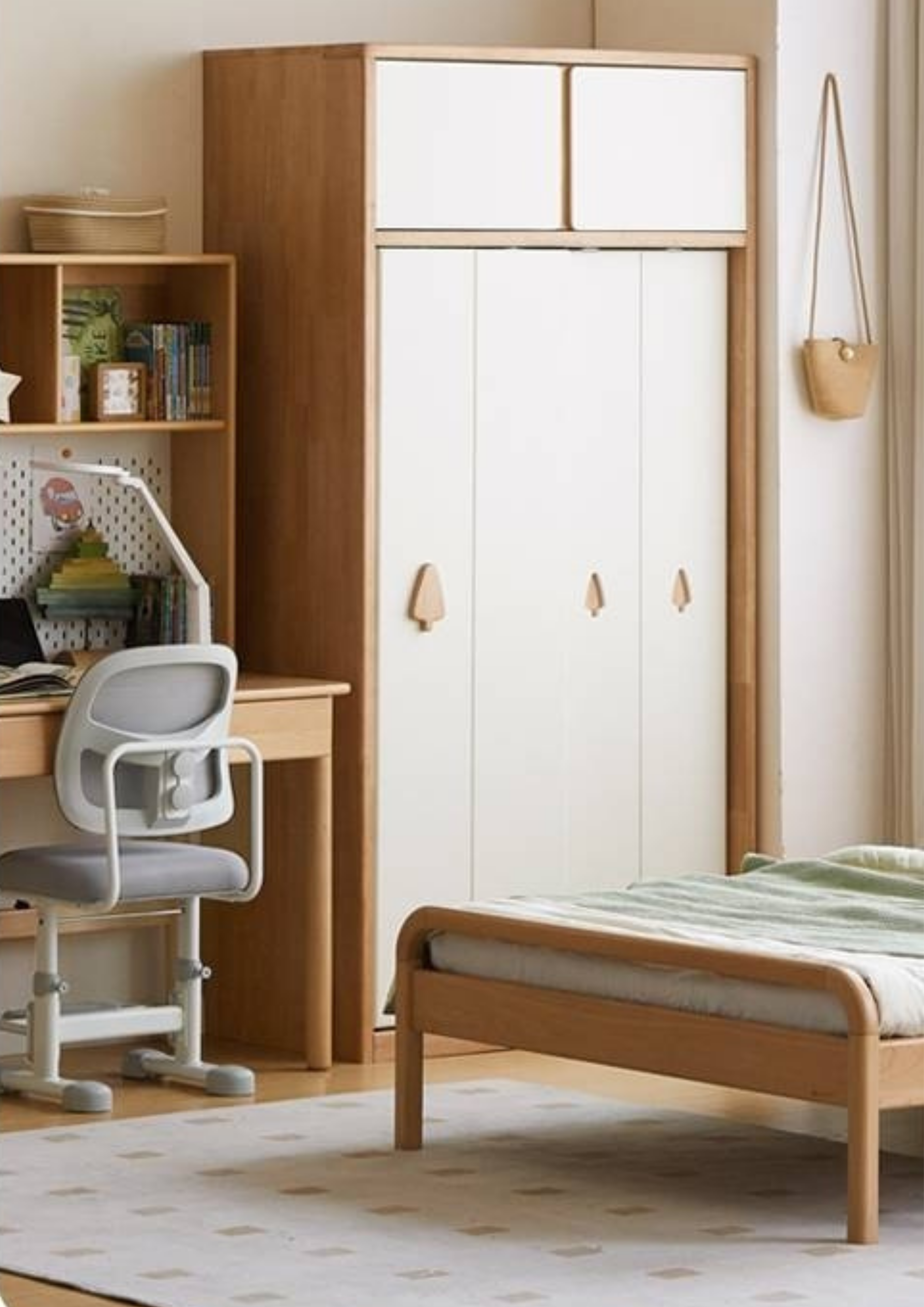 Solid Rubberwood Modern Children's Sliding Door Wardrobe
