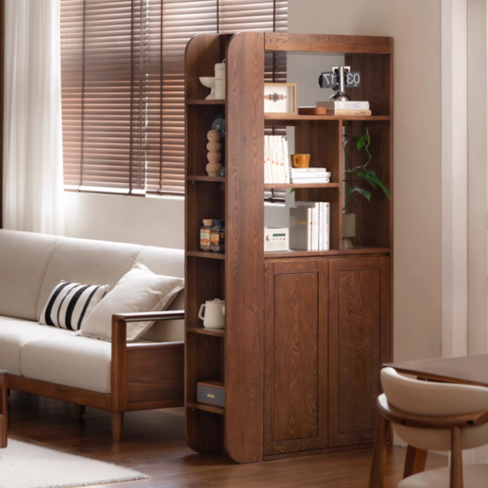 Ash Solid Wood Nordic Style Entrance Shoe Cabinet