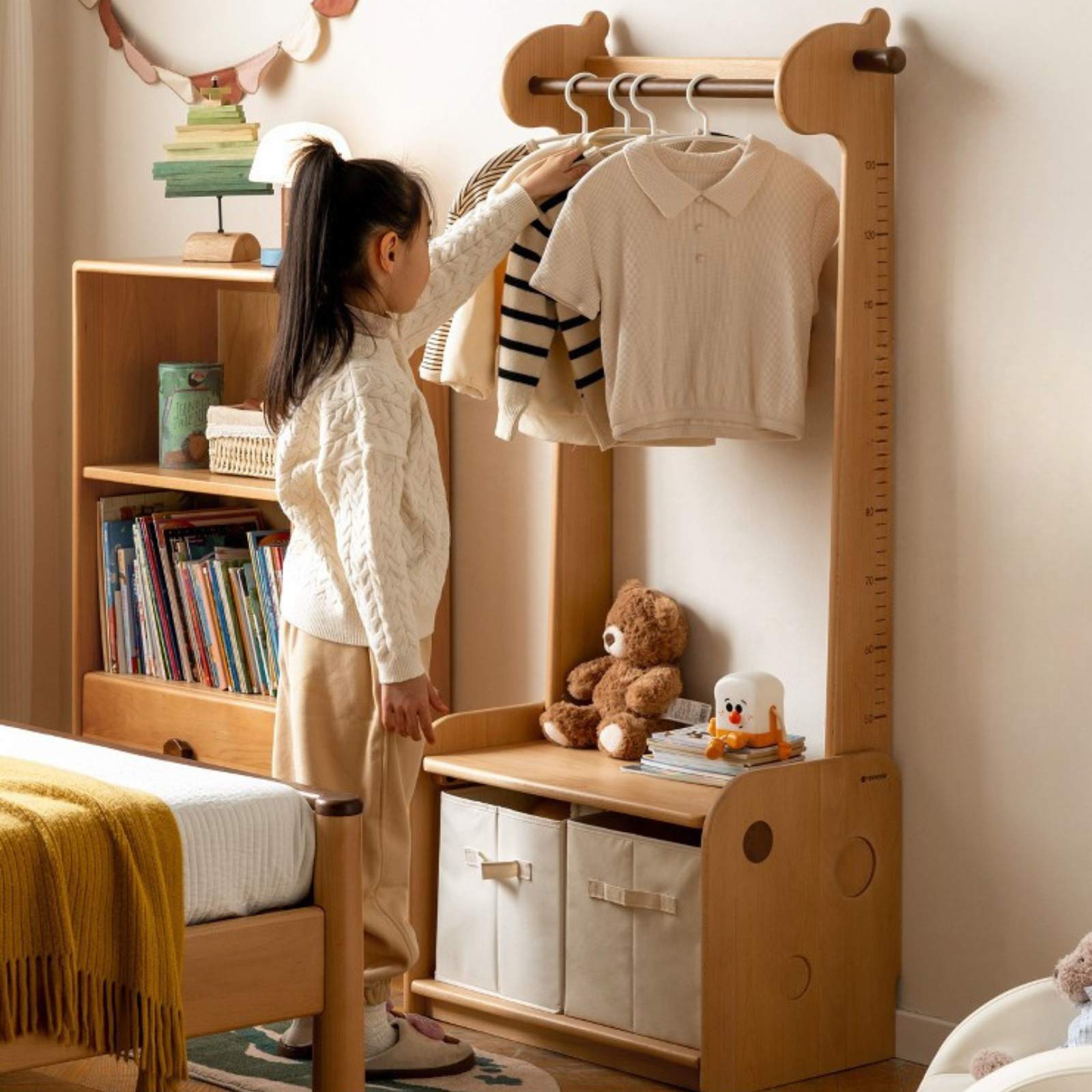 Beech, Solid Rubberwood Children's Clothing Rack