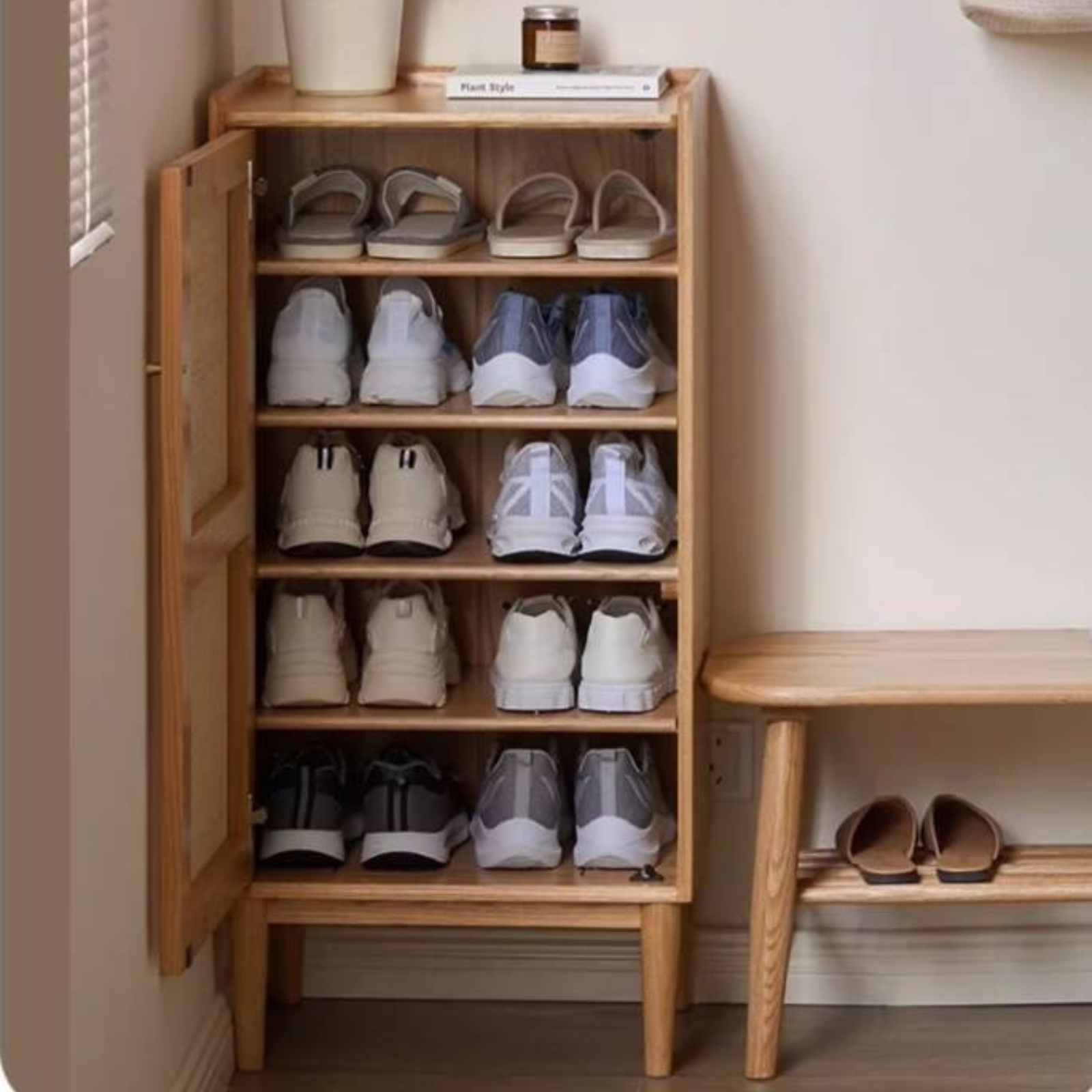 Oak Solid Wood Entrance Shoe Cabinet