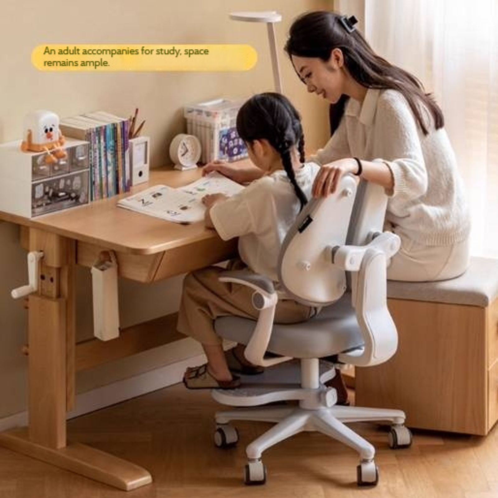 Beech Solid Wood Children's Hand-cranked Height Desk