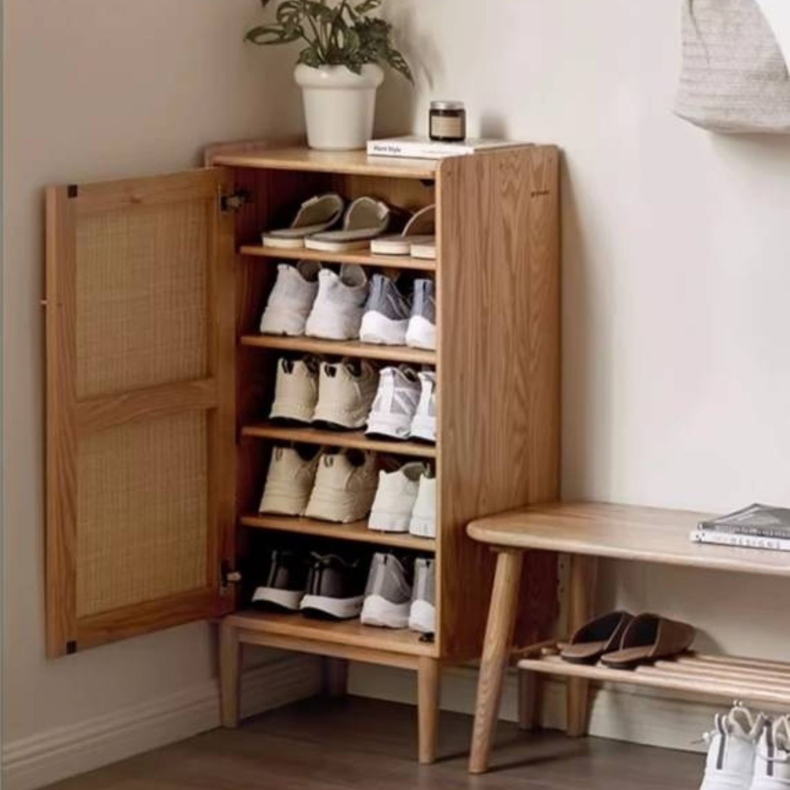 Oak Solid Wood Entrance Shoe Cabinet