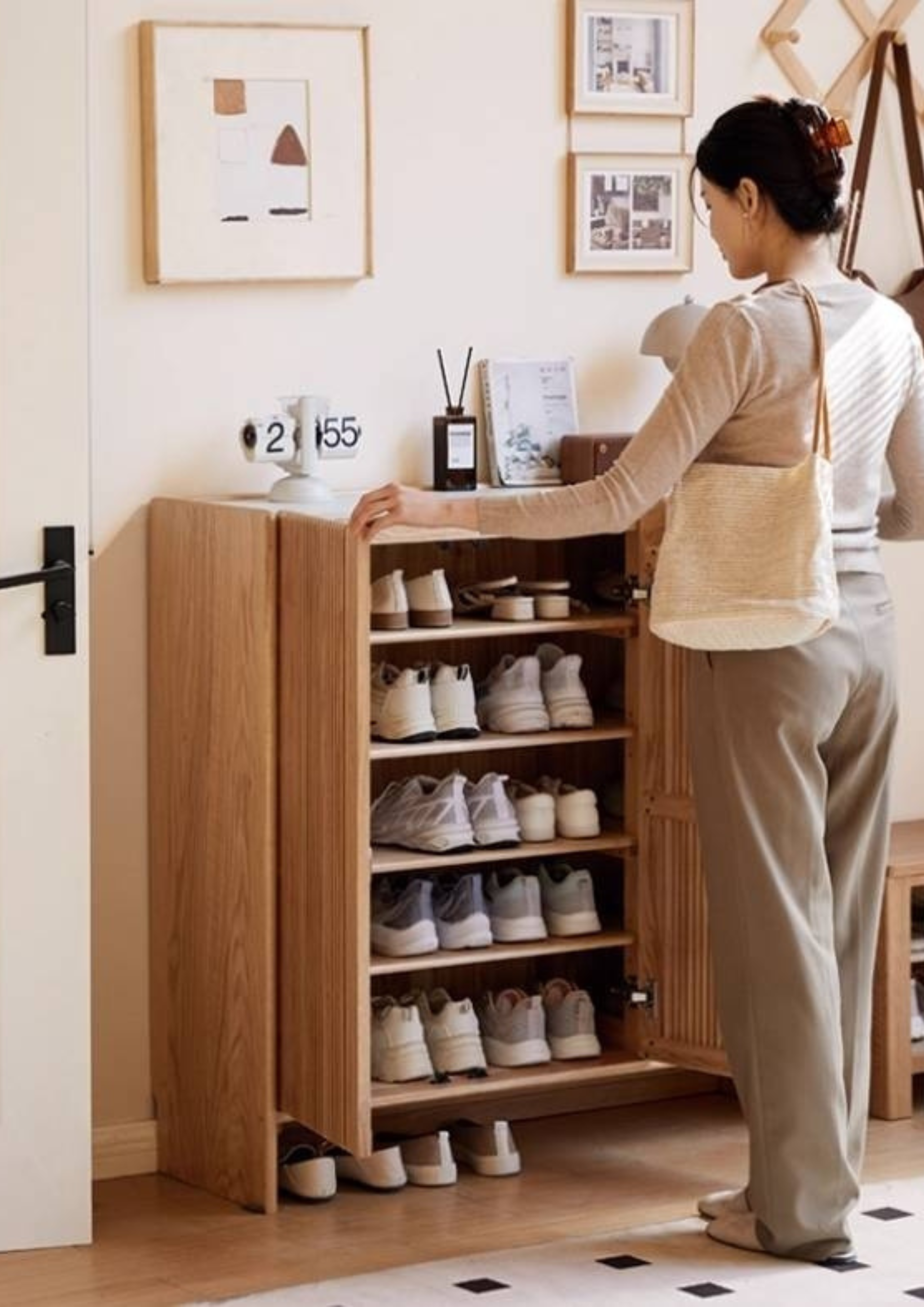 Oak Solid Wood Modern Simple Rock Plate Shoe Cabinet