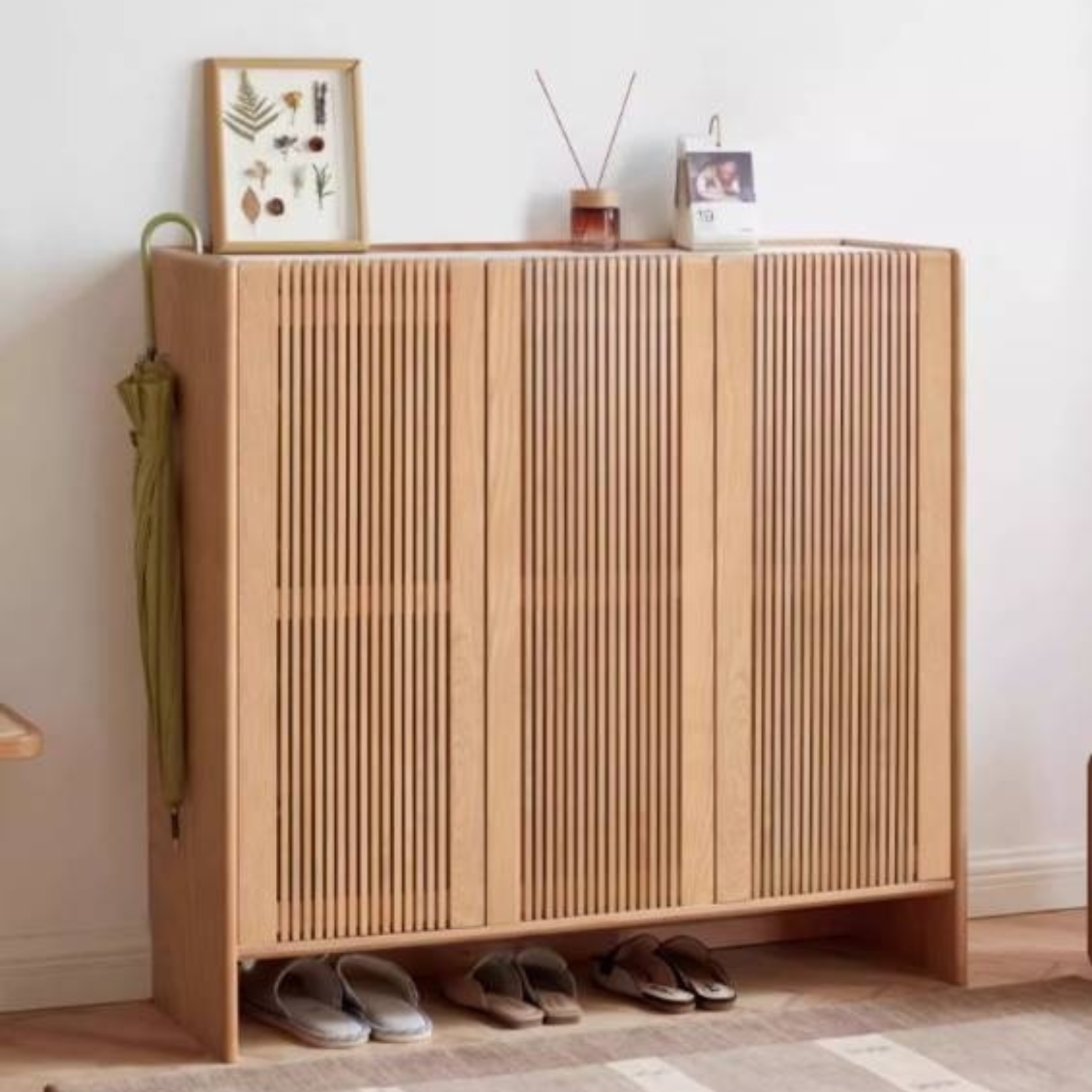 Ash, Oak Solid Wood Rock Top Shoe Cabinet