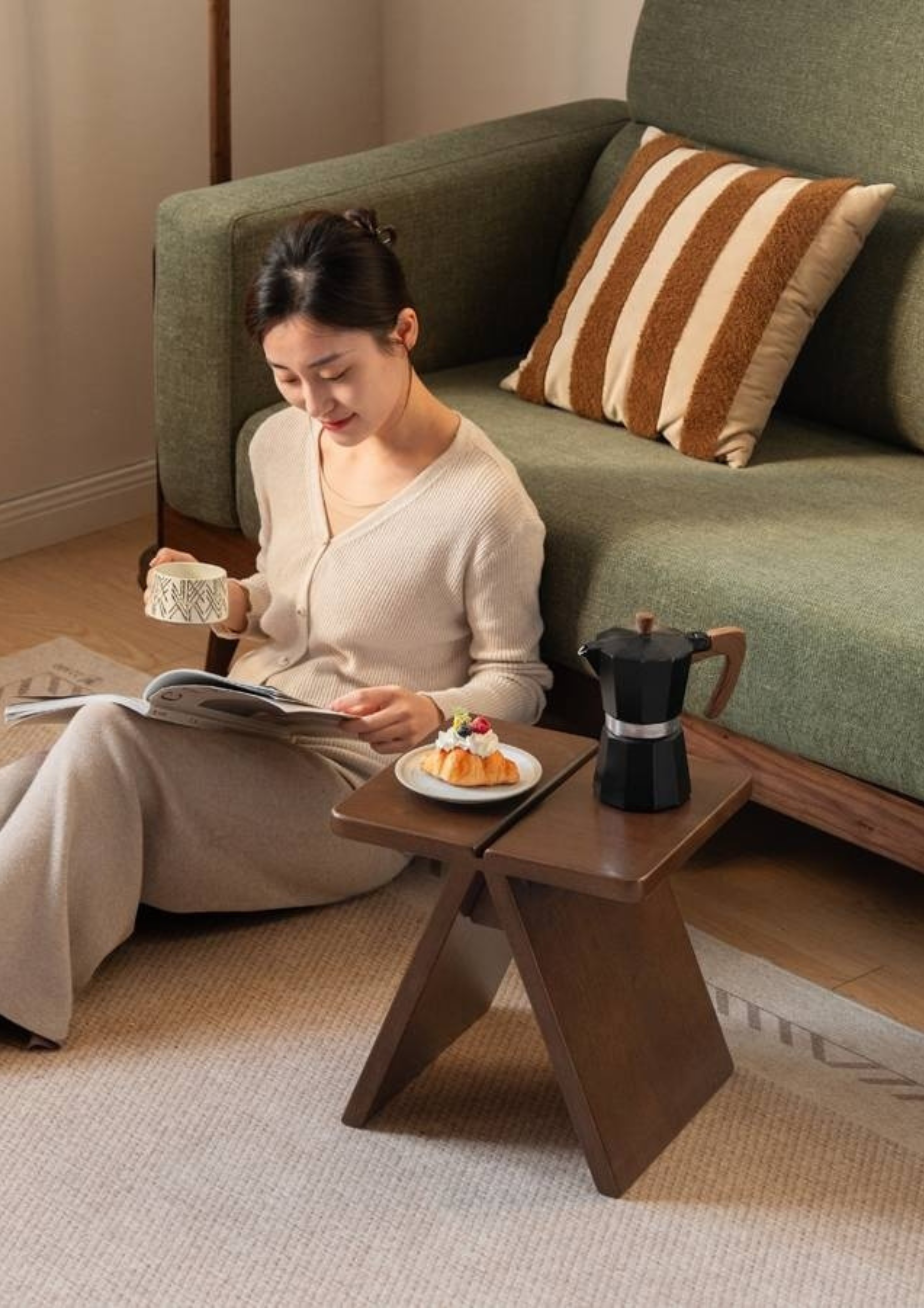 Solid Rubberwood Modern Minimalist Square Shoe Changing Stool