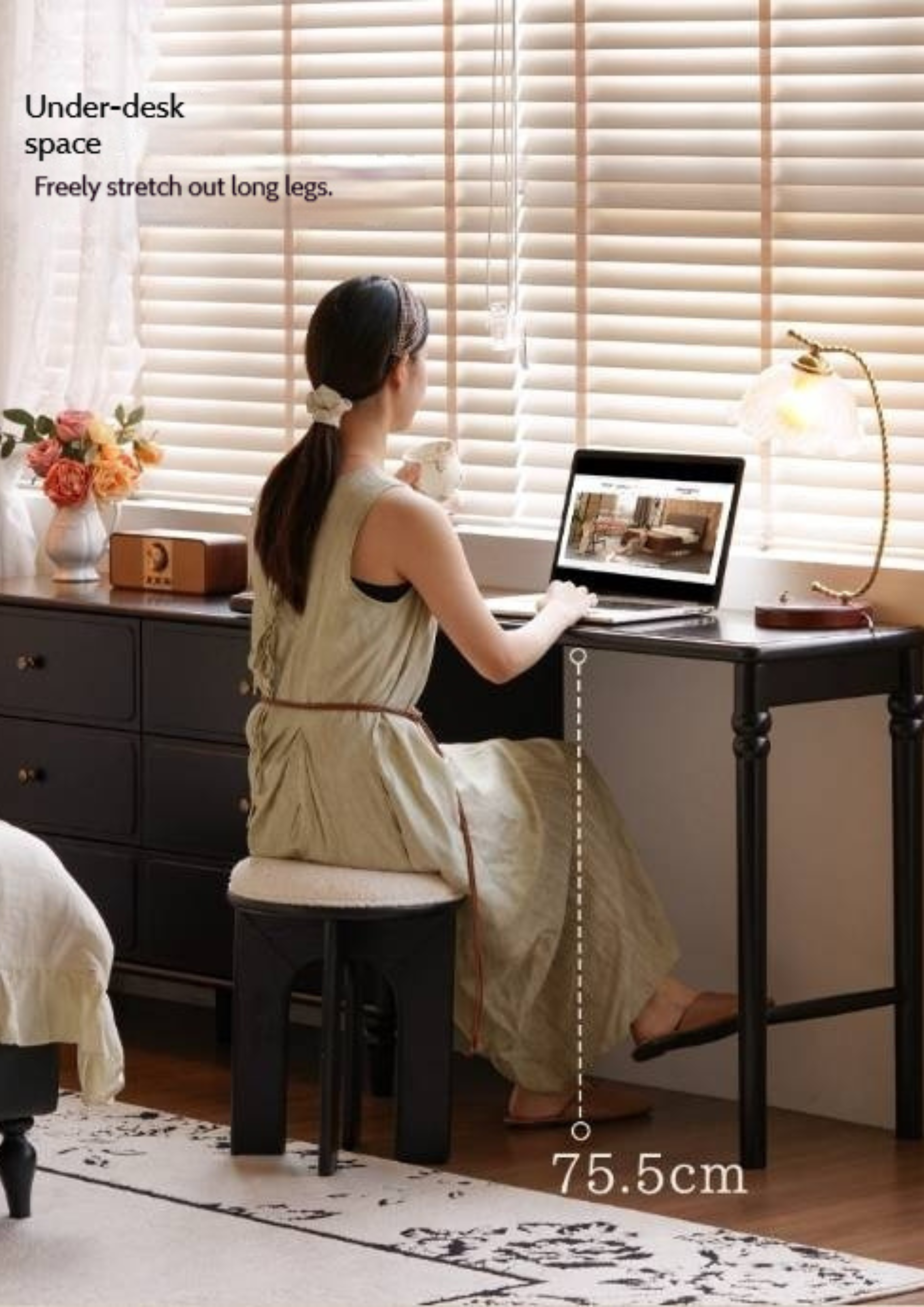 Solid Rubberwood French Retro Makeup Table