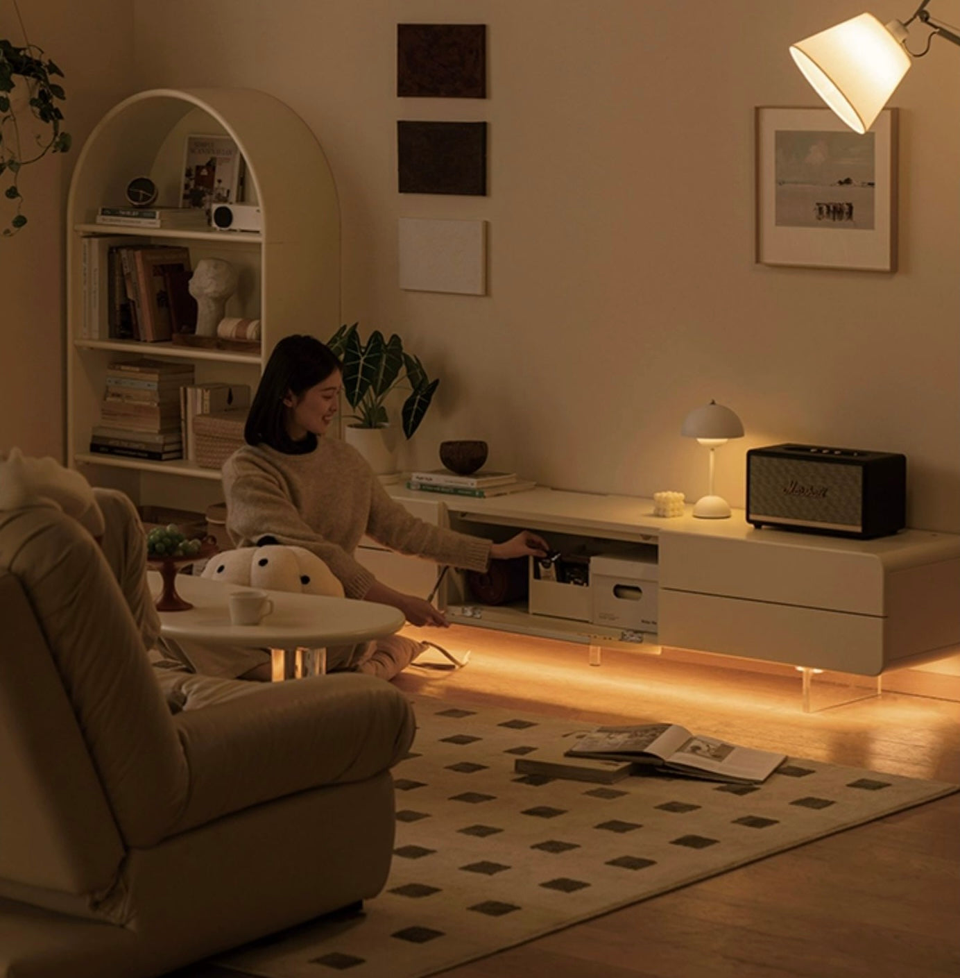 Poplar solid wood TV cabinet acrylic cream style  LED light