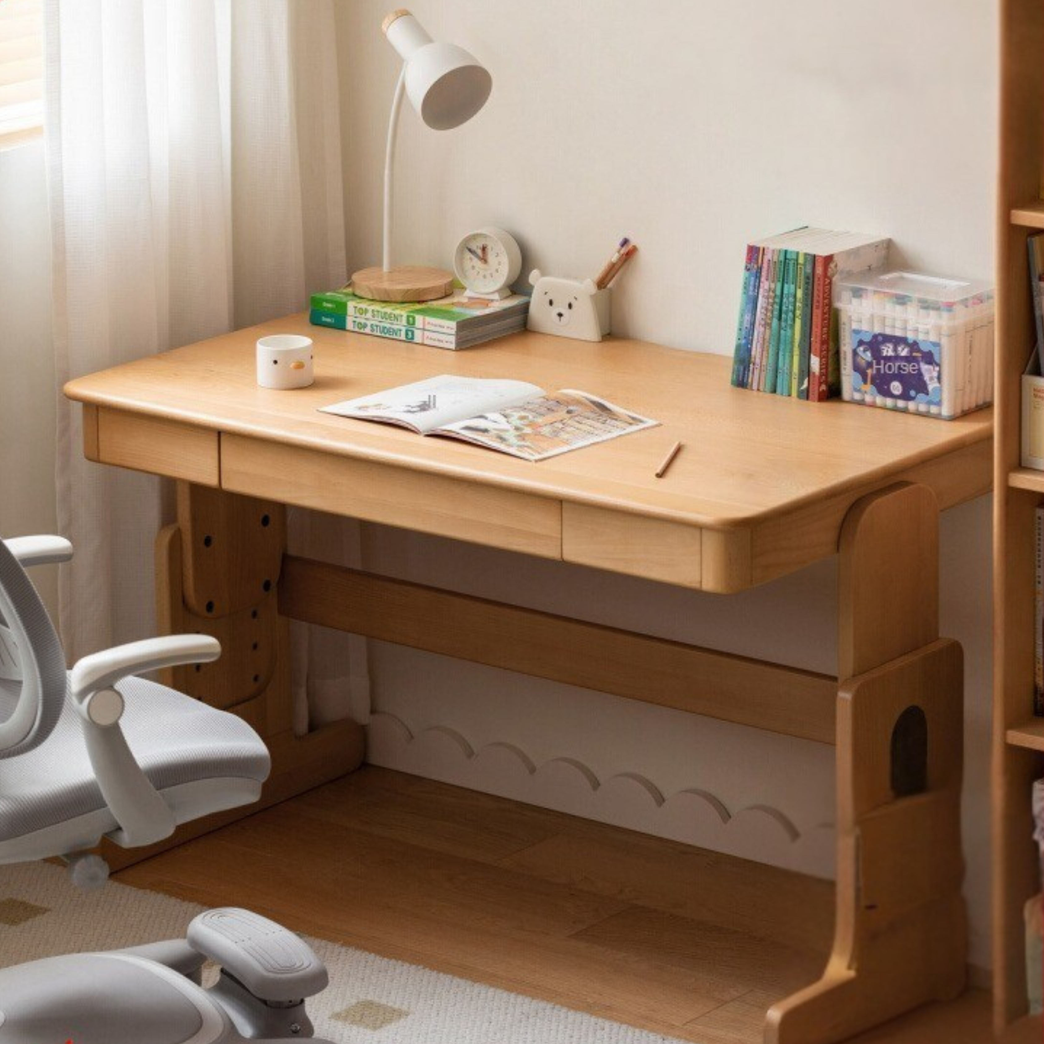 Beech Solid Wood Children's Lifting Desk