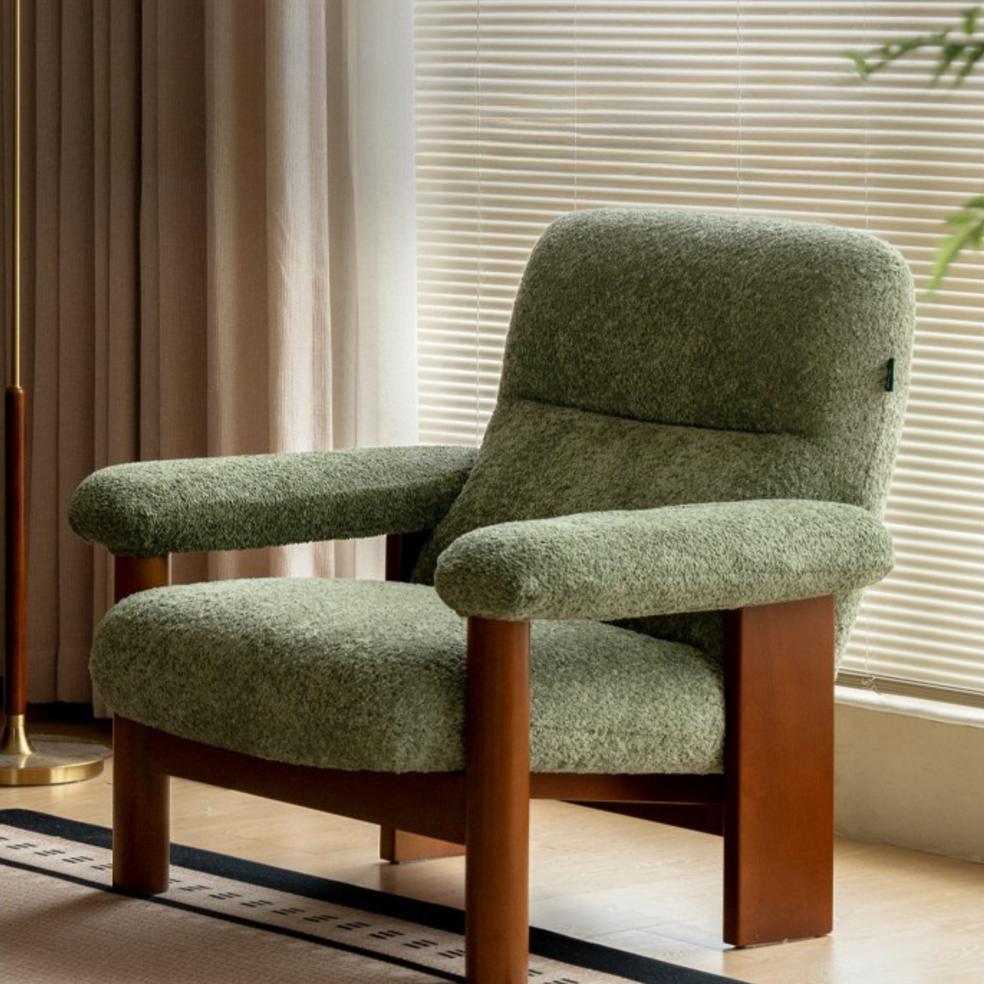 Beech Solid Wood Fabric Single Armchair Retro.