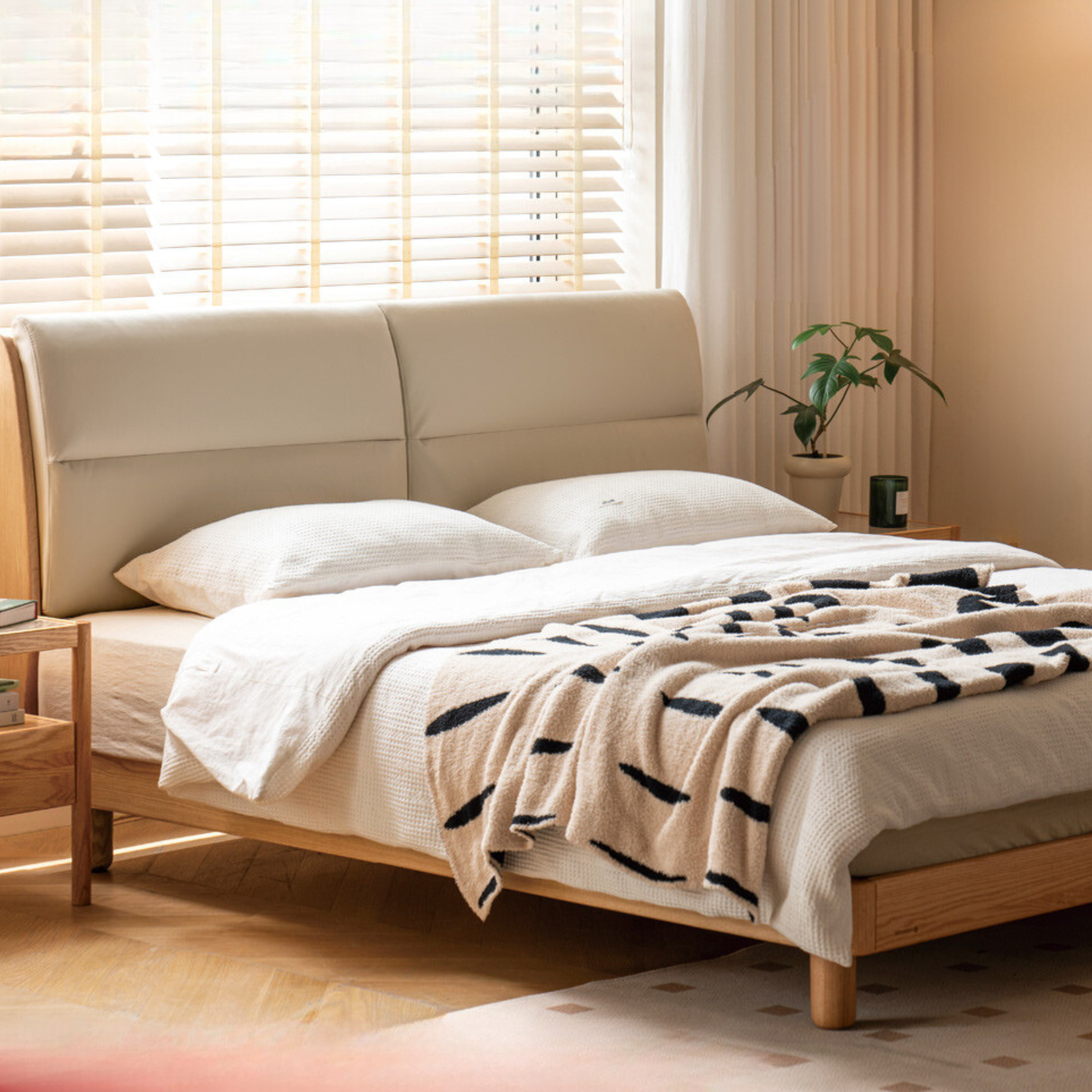 Oak solid wood bed modern simple<