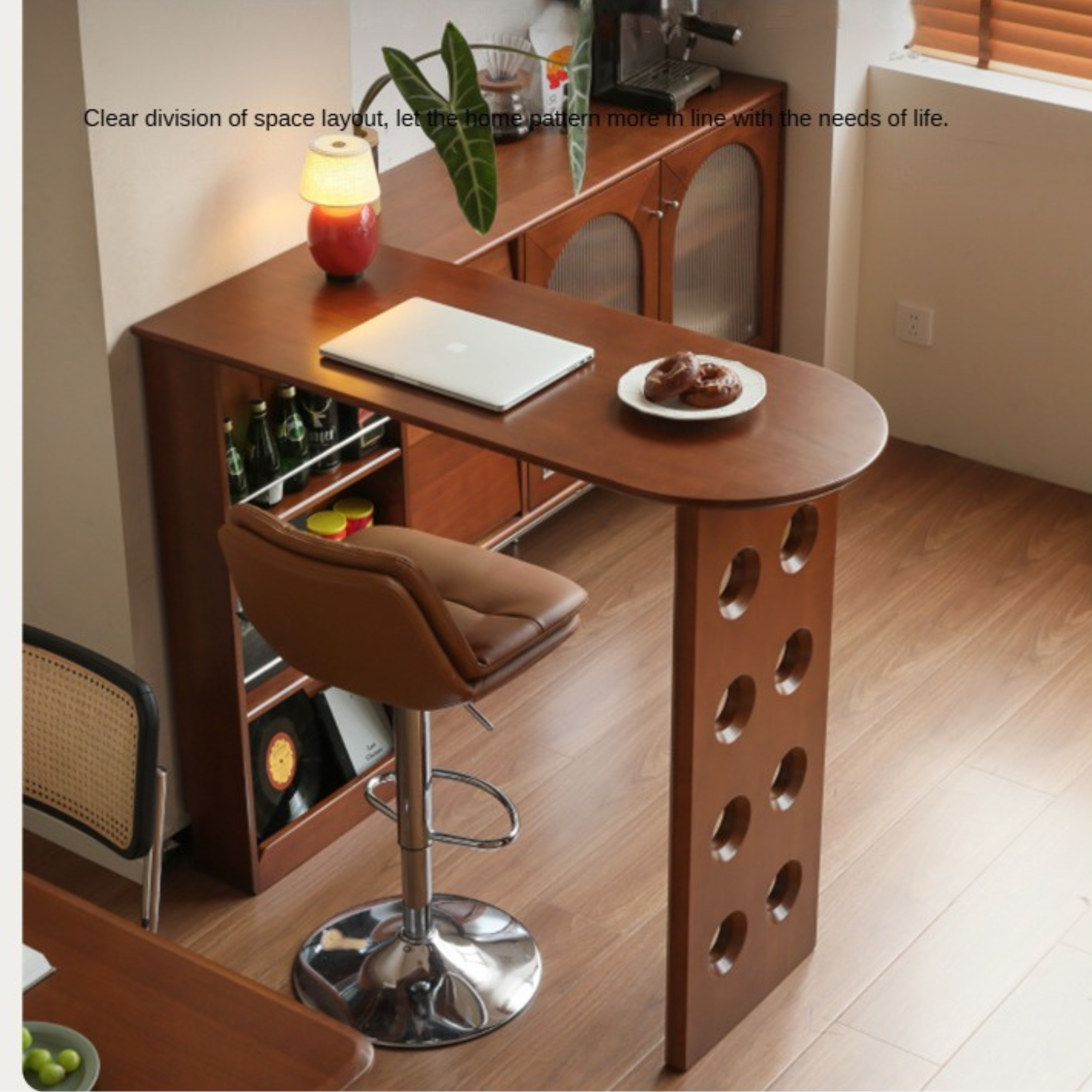 Poplar Solid Wood Restaurant Medieval Style High Bar Table