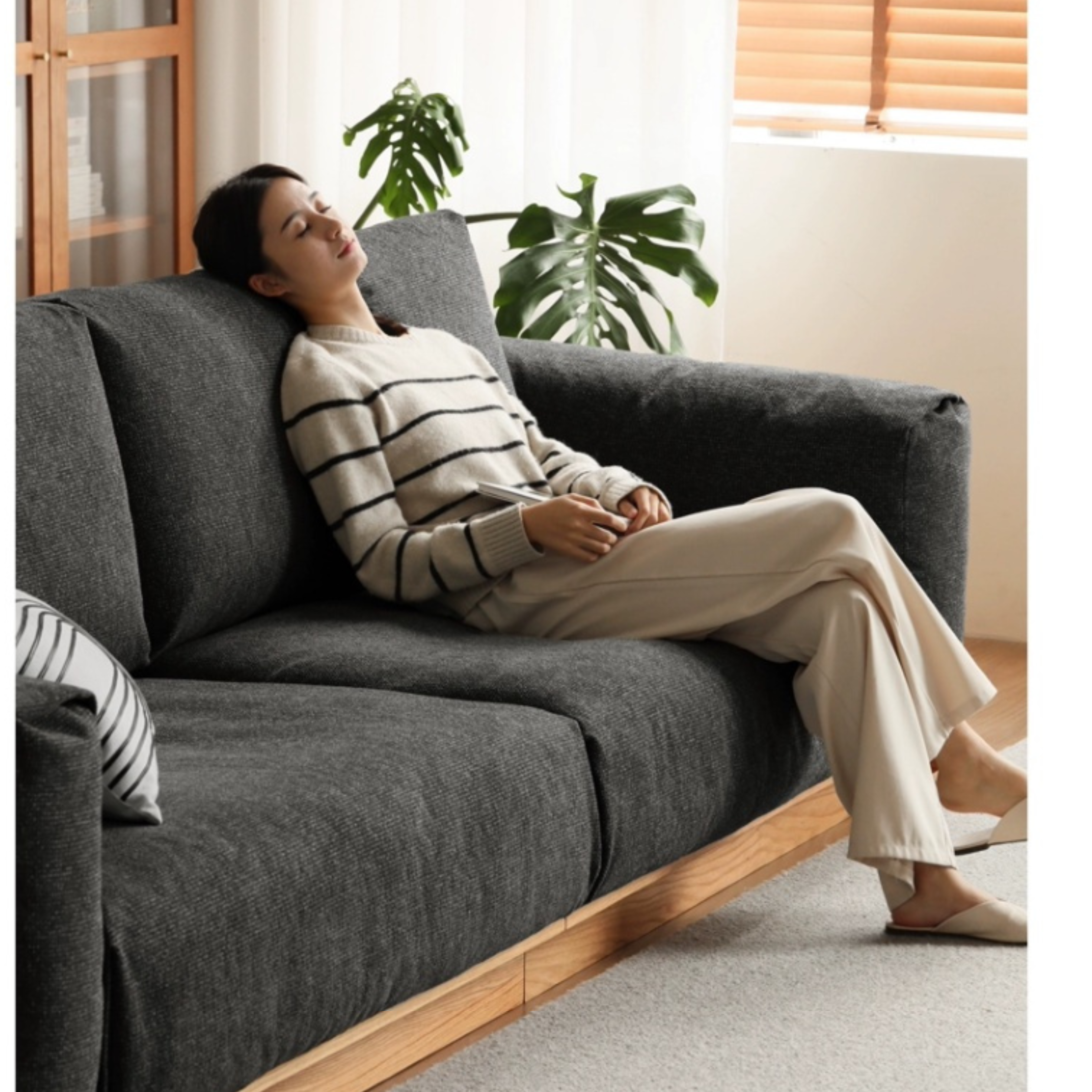Oak Solid Wood Modern Floor Straight Sofa