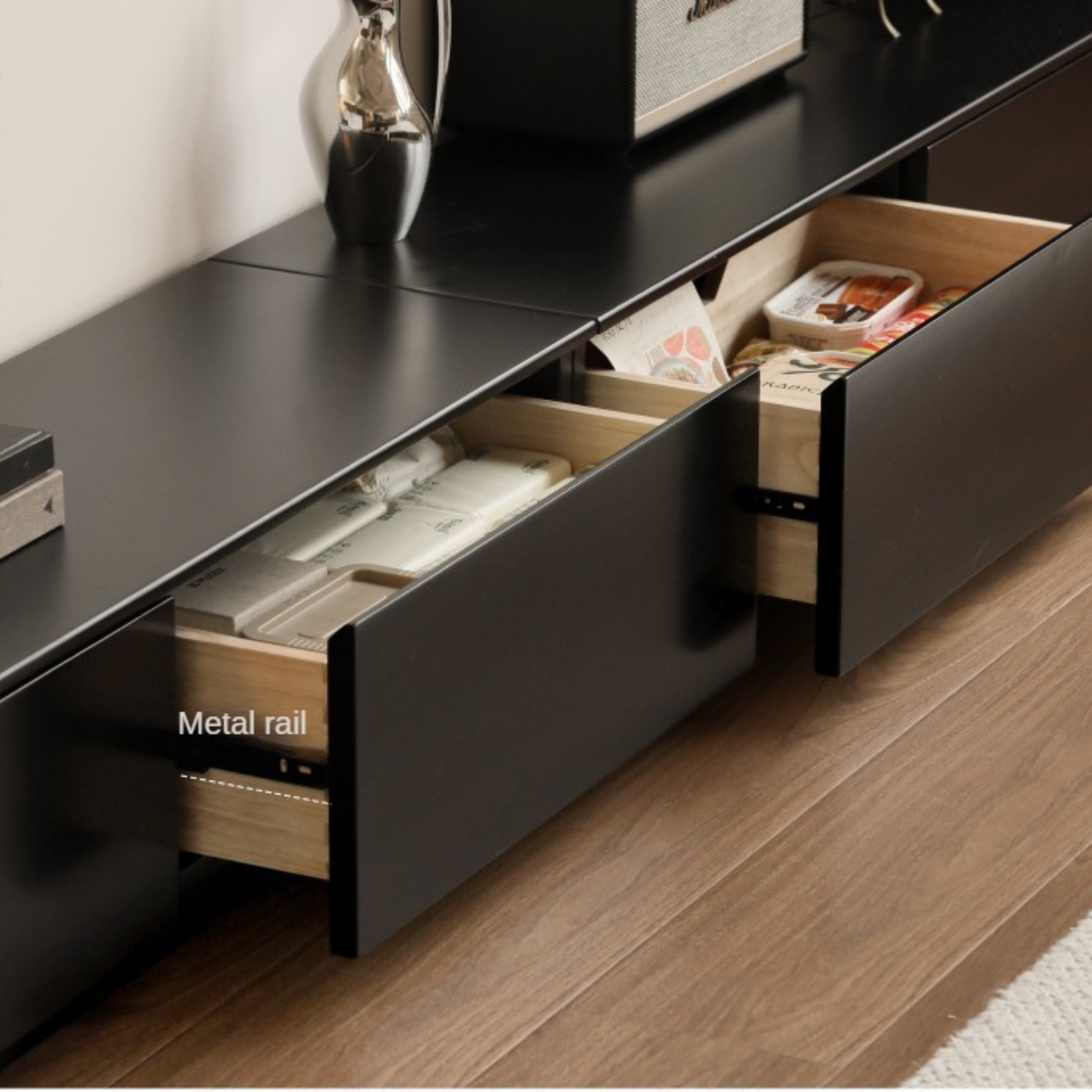 Poplar Solid Wood Floor Storage TV Cabinet