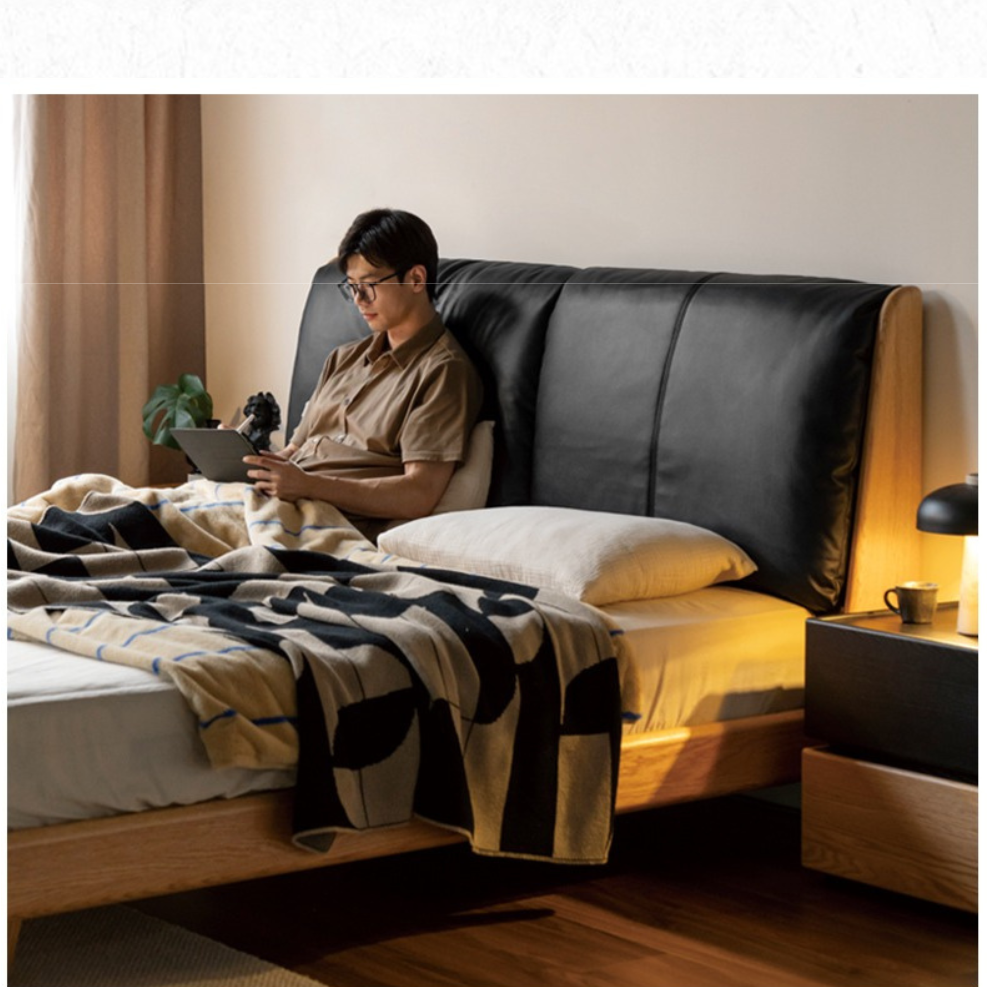 Oak, Ash Solid Wood Leather Soft Suspended Bed Italian Light Luxury